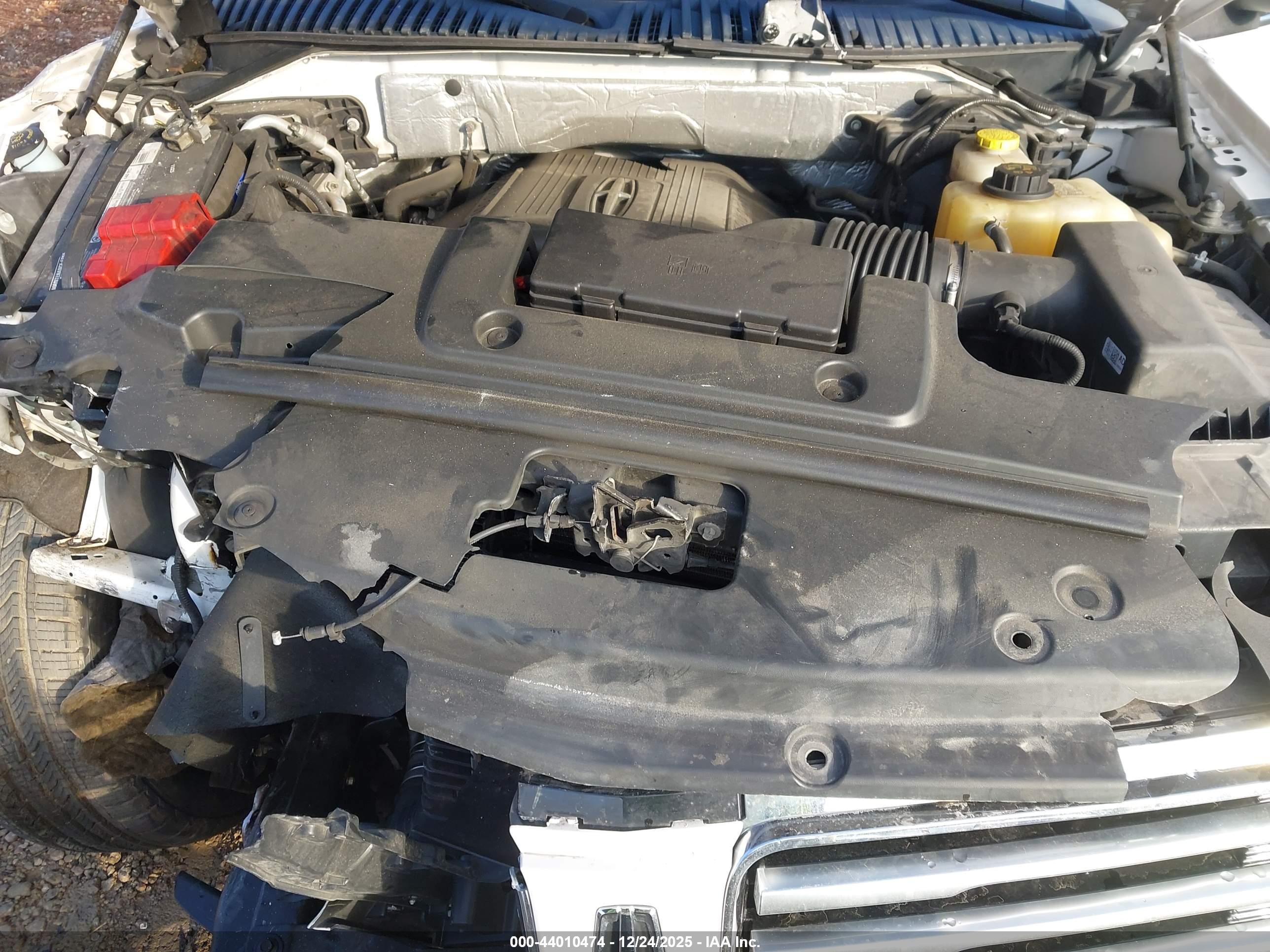 LINCOLN NAVIGATOR image 10