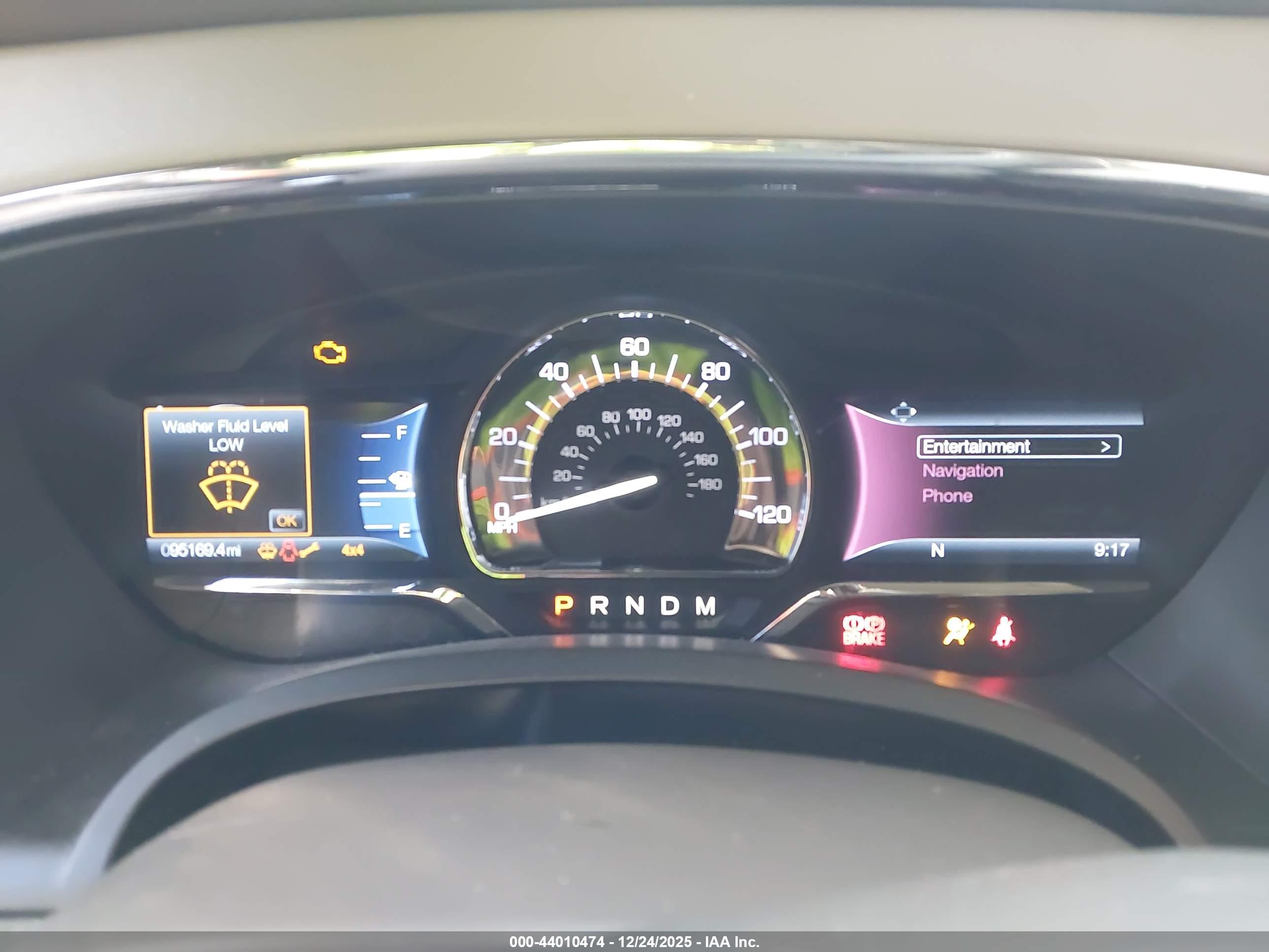 LINCOLN NAVIGATOR image 7