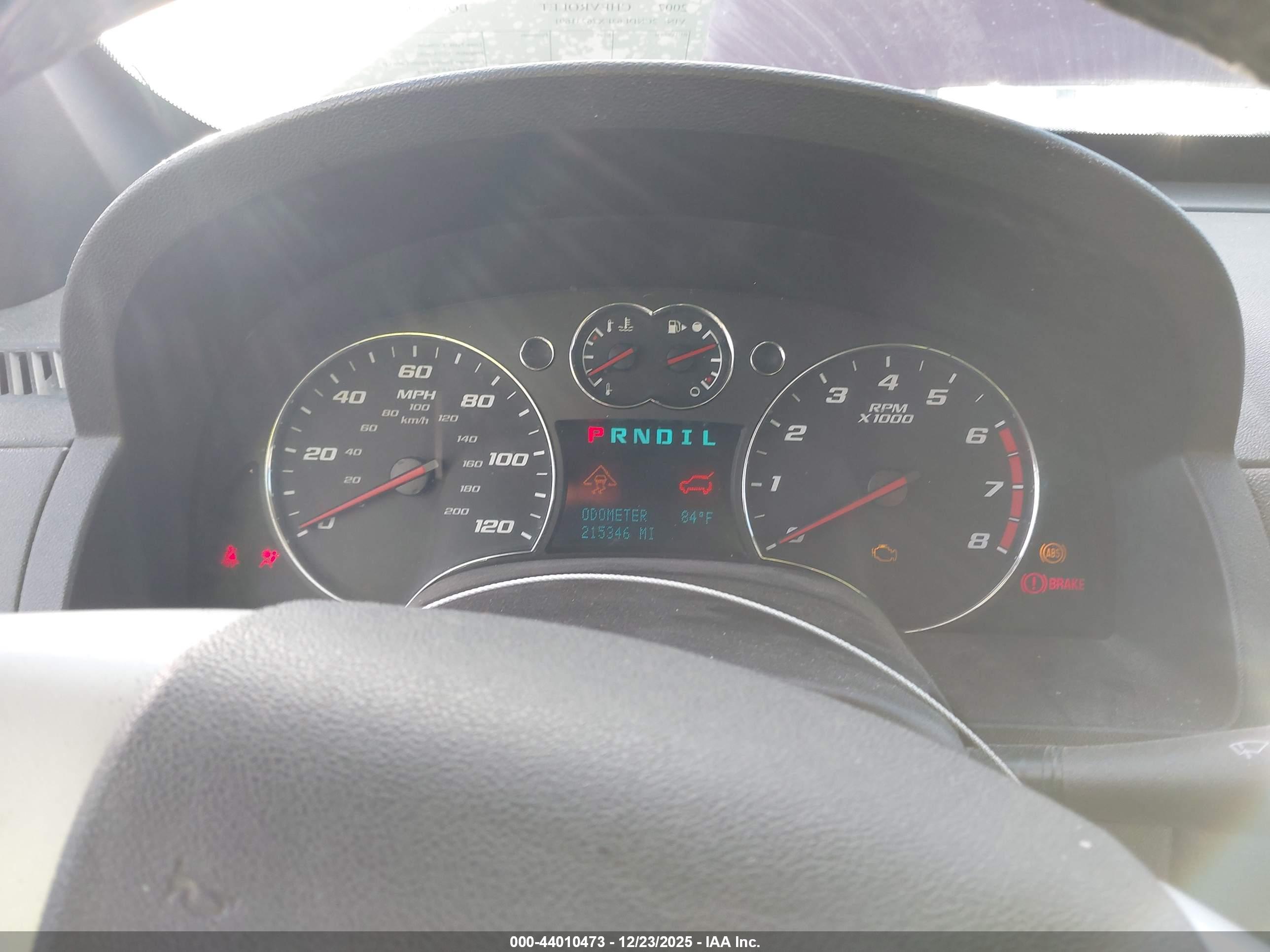 CHEVROLET EQUINOX image 7
