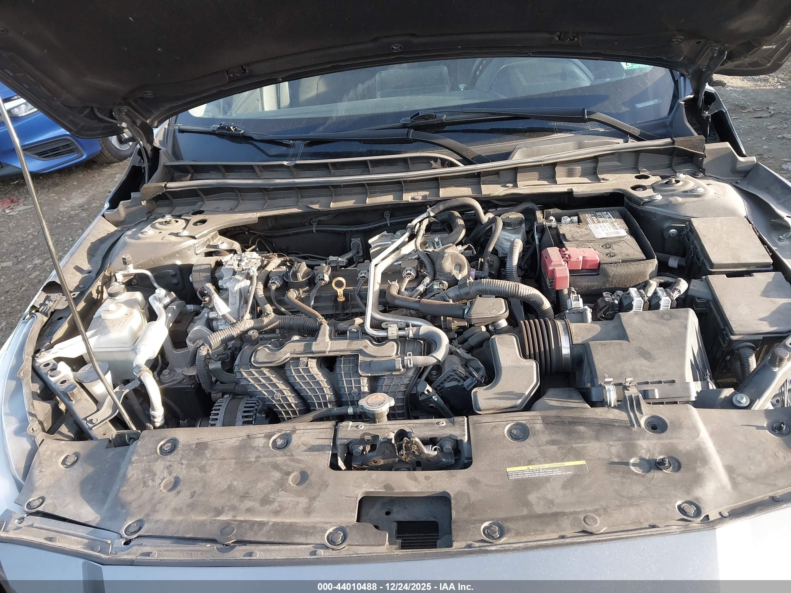 NISSAN ALTIMA image 10