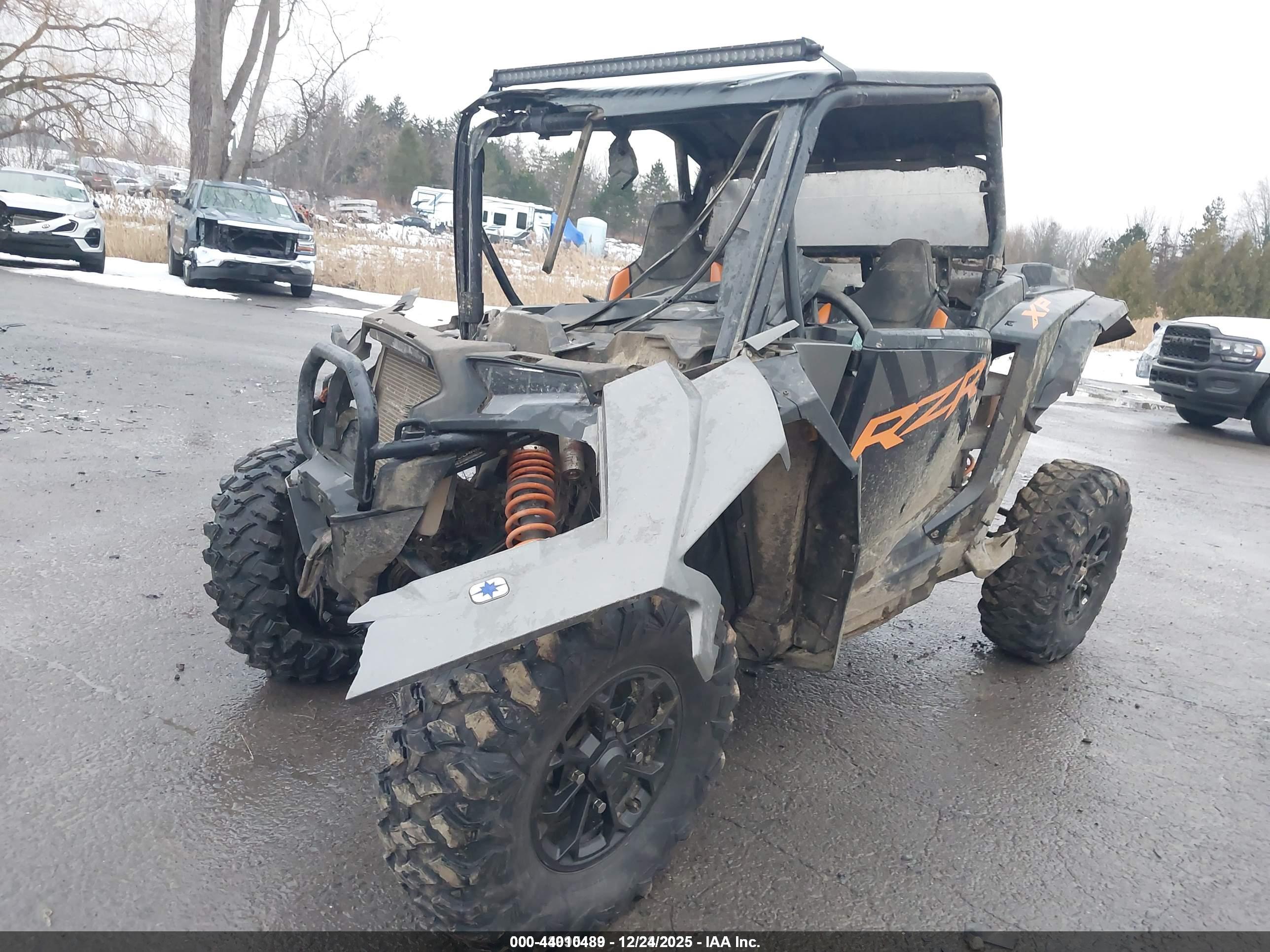 POLARIS RZR image 2