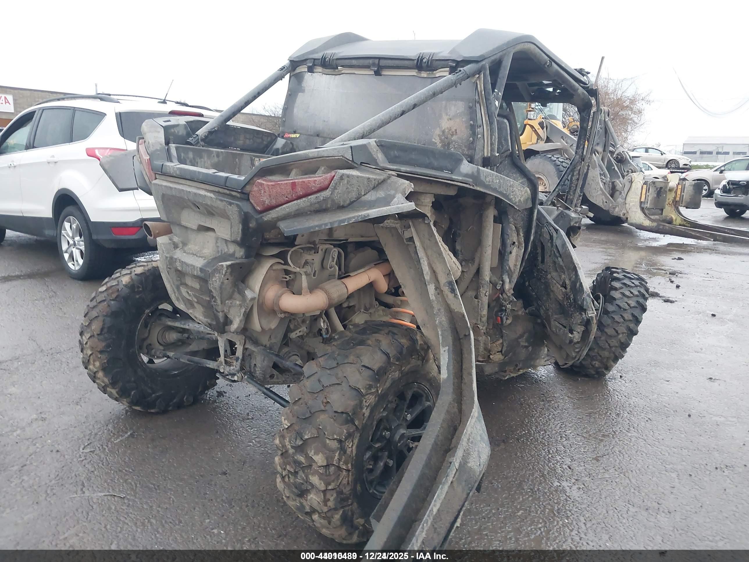POLARIS RZR image 4