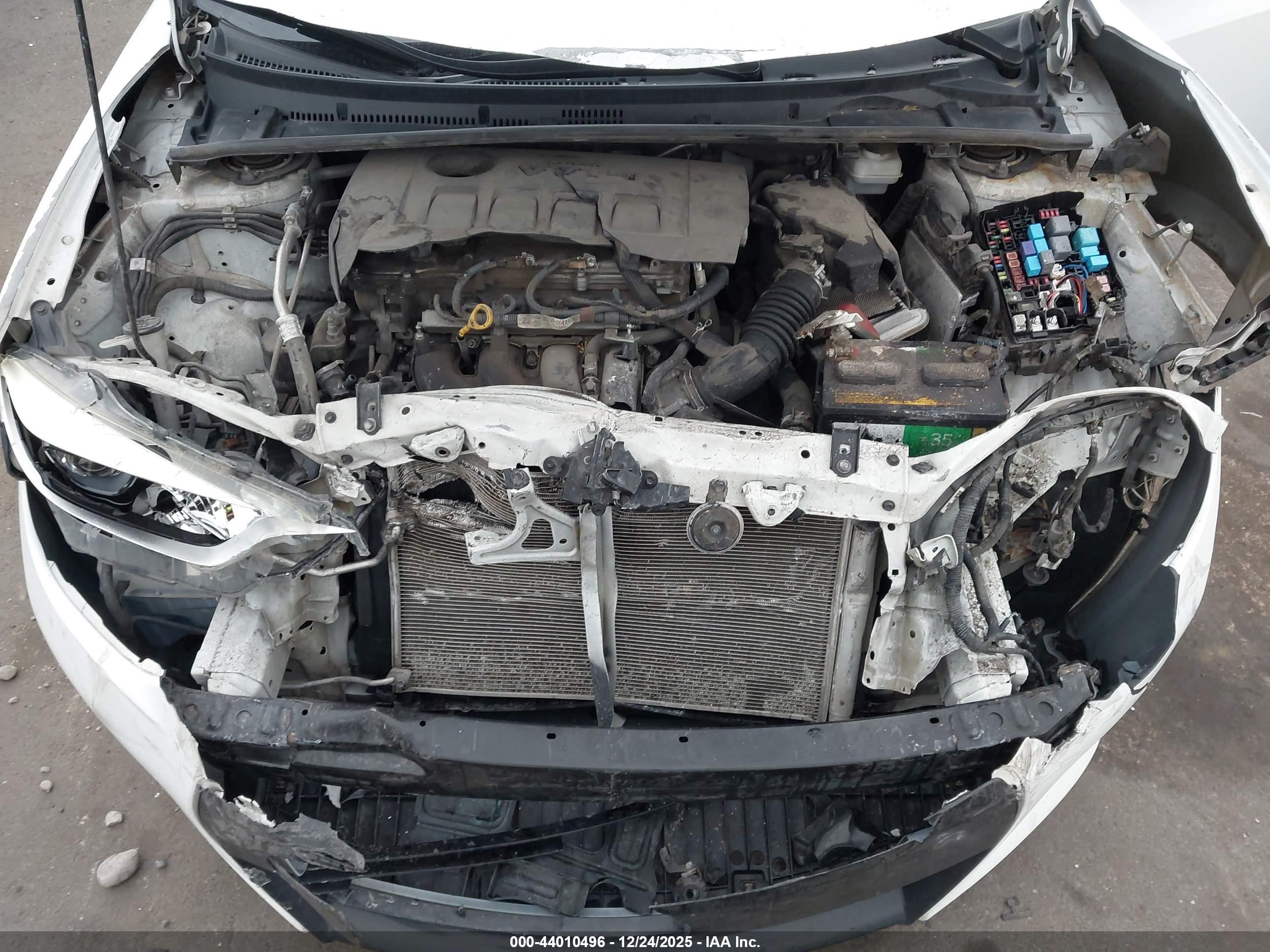 TOYOTA COROLLA image 10