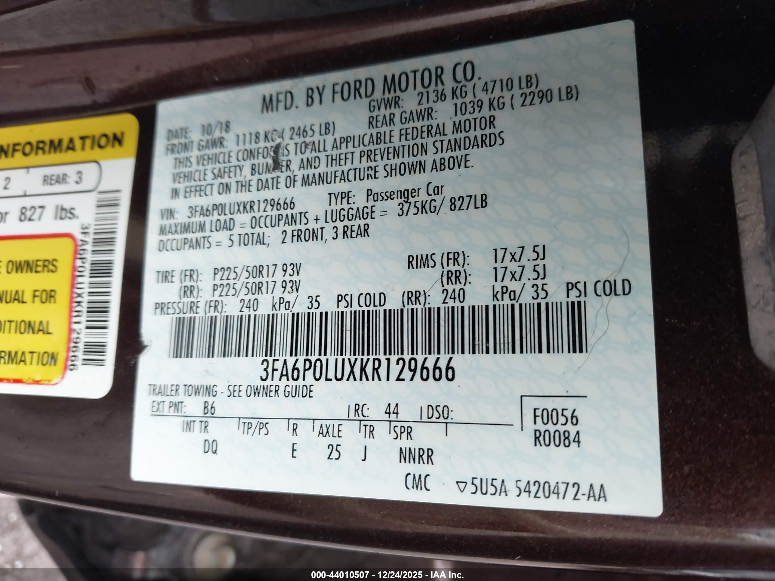 FORD FUSION image 9