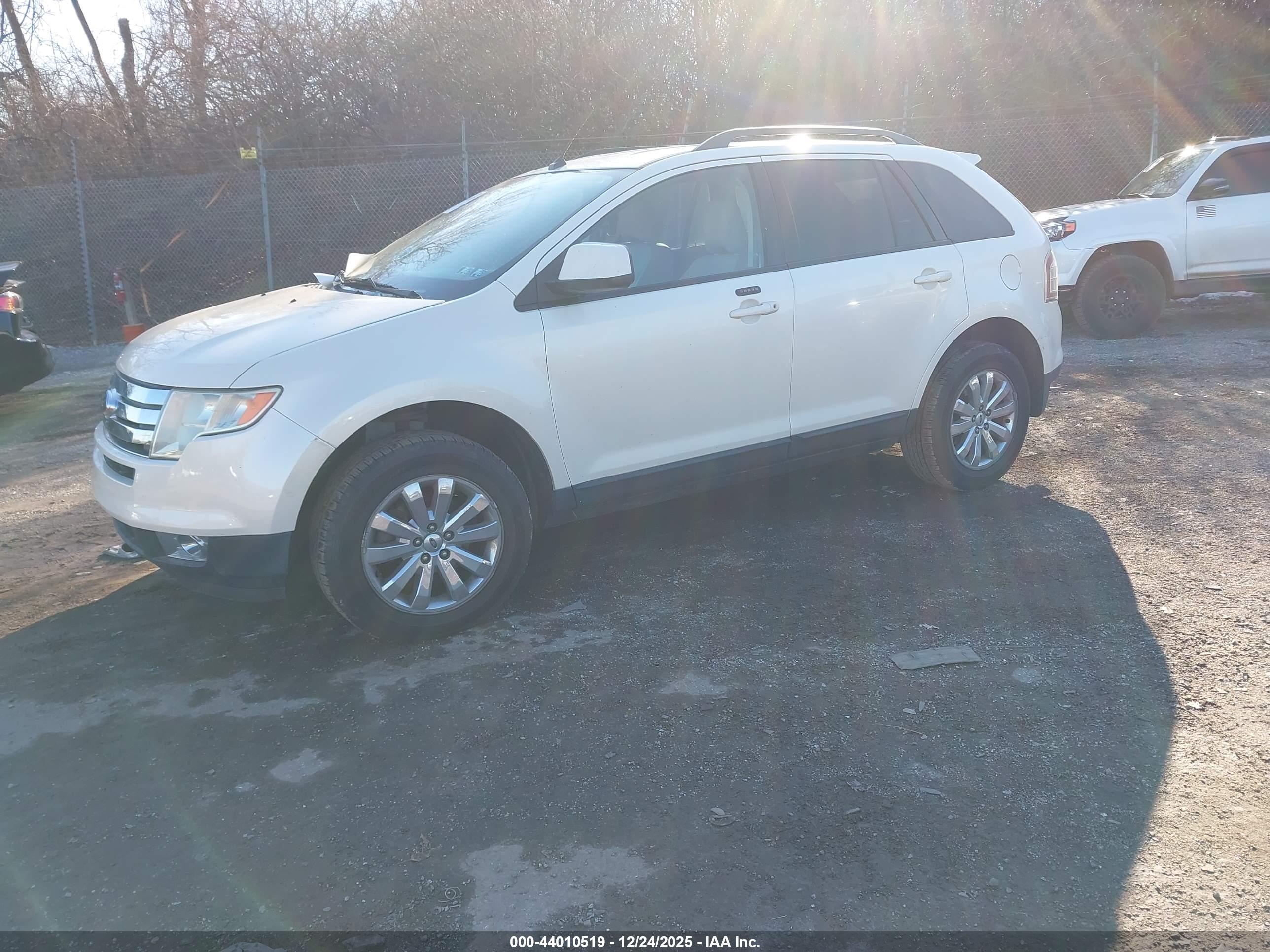 FORD EDGE image 2