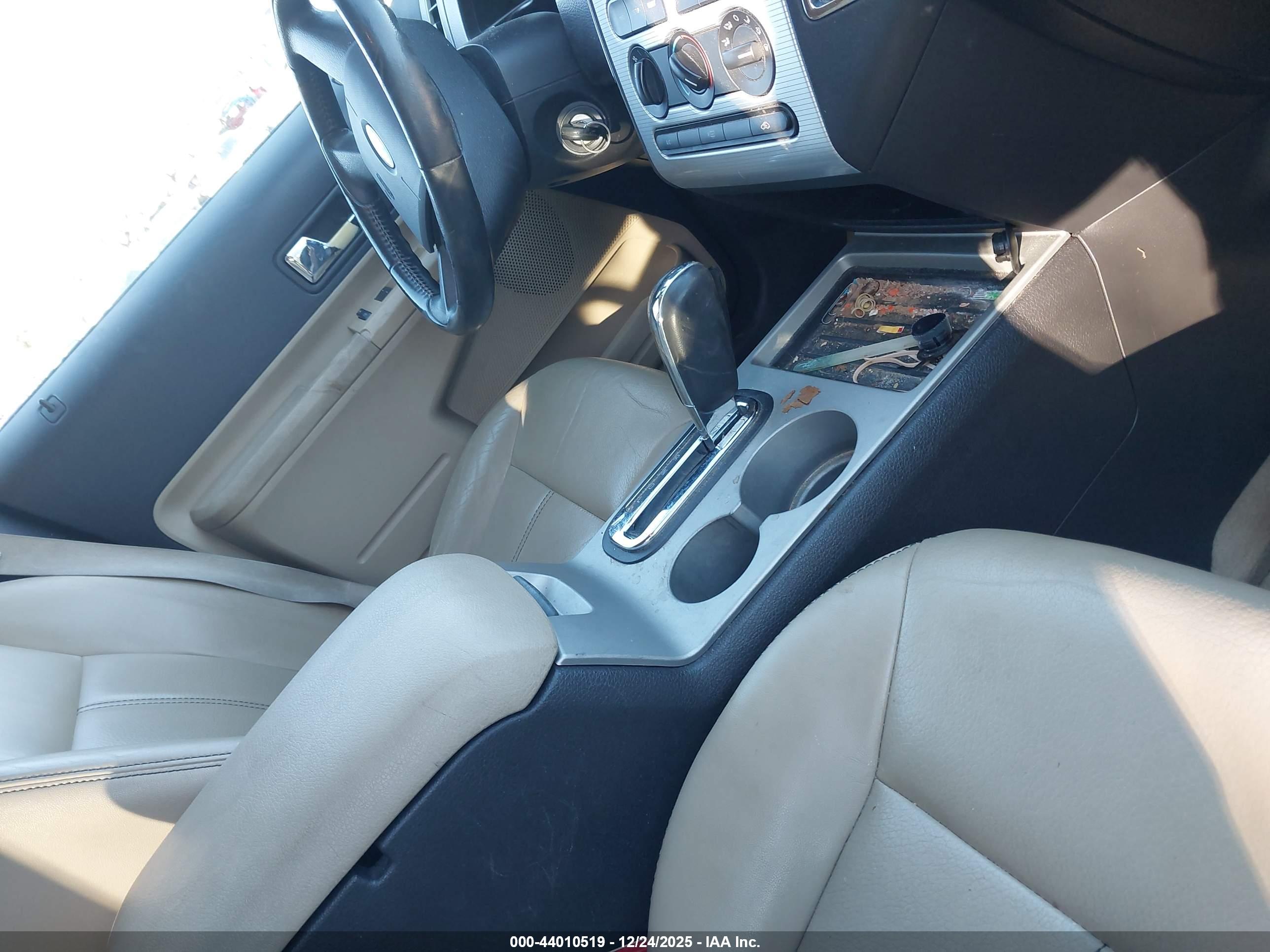 FORD EDGE image 5