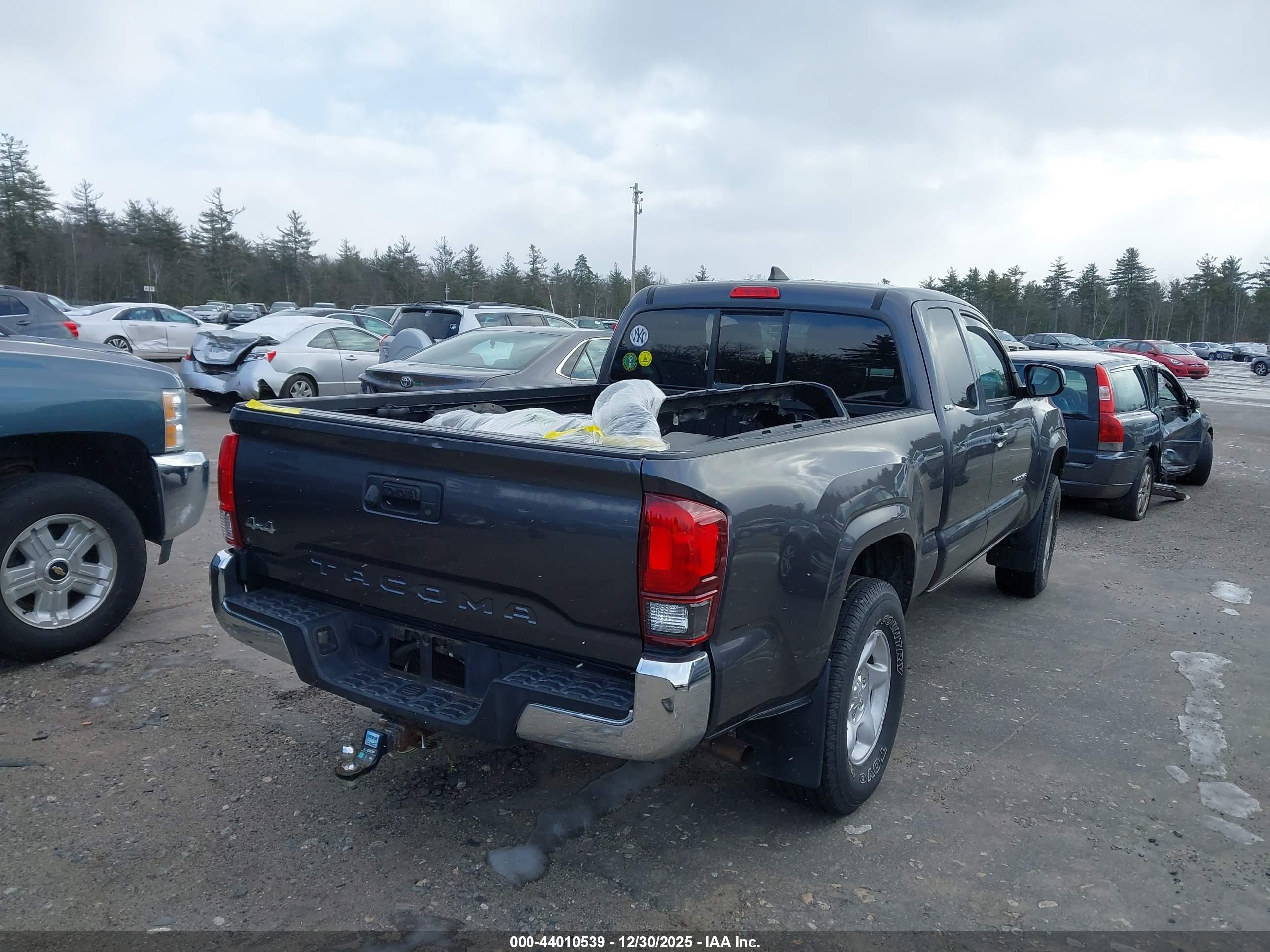 TOYOTA TACOMA image 4
