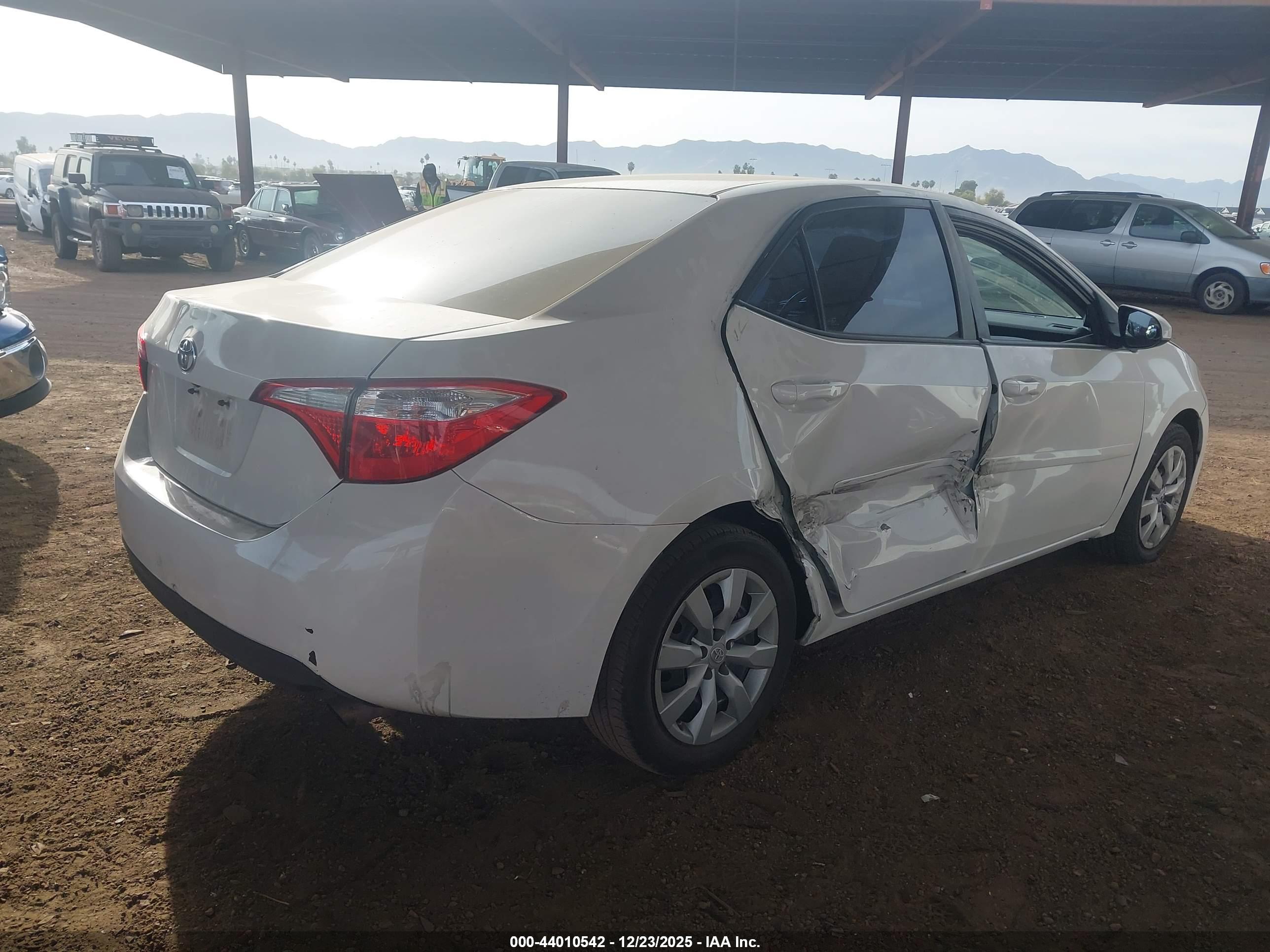 TOYOTA COROLLA image 4