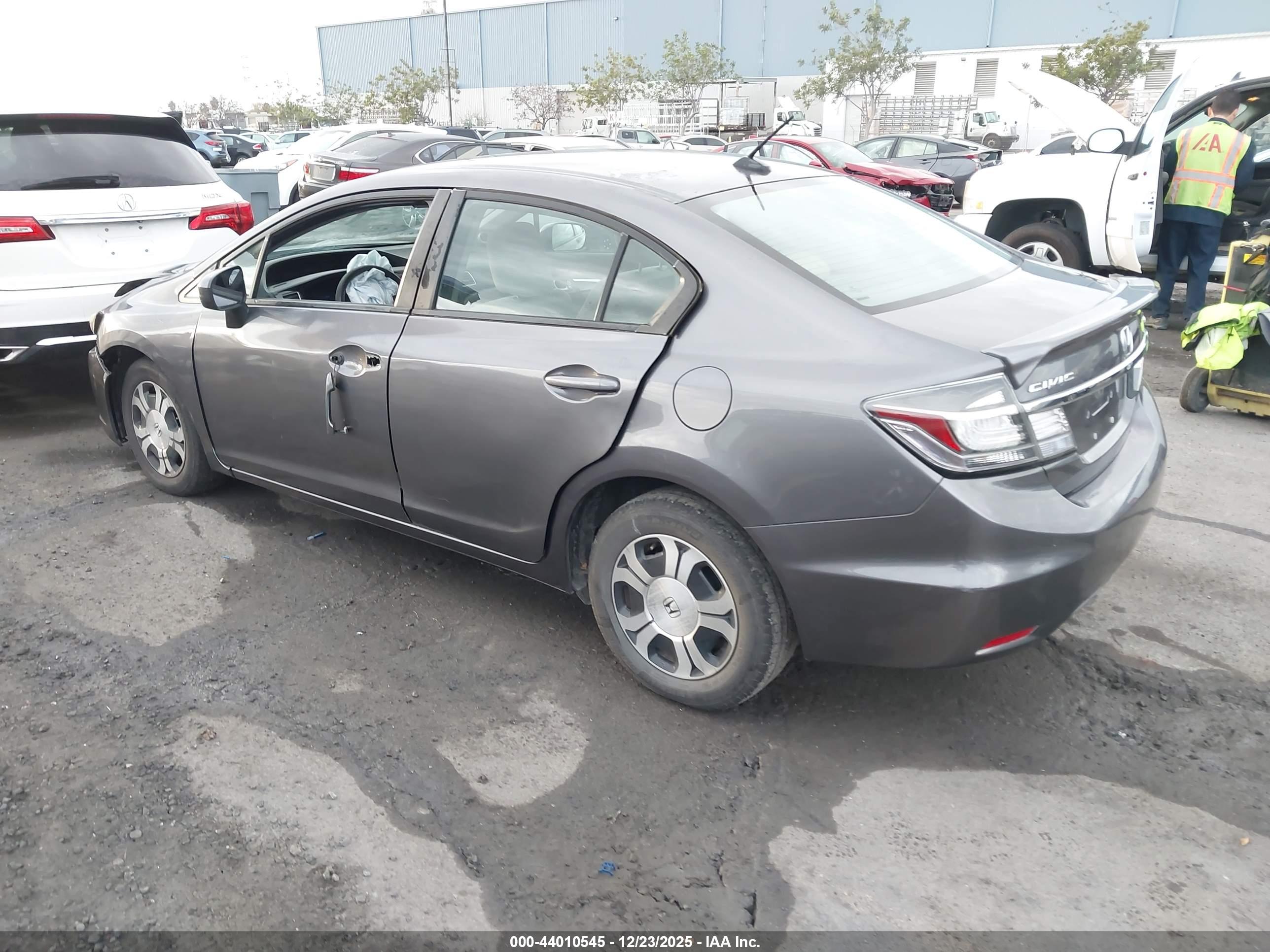 HONDA CIVIC image 3