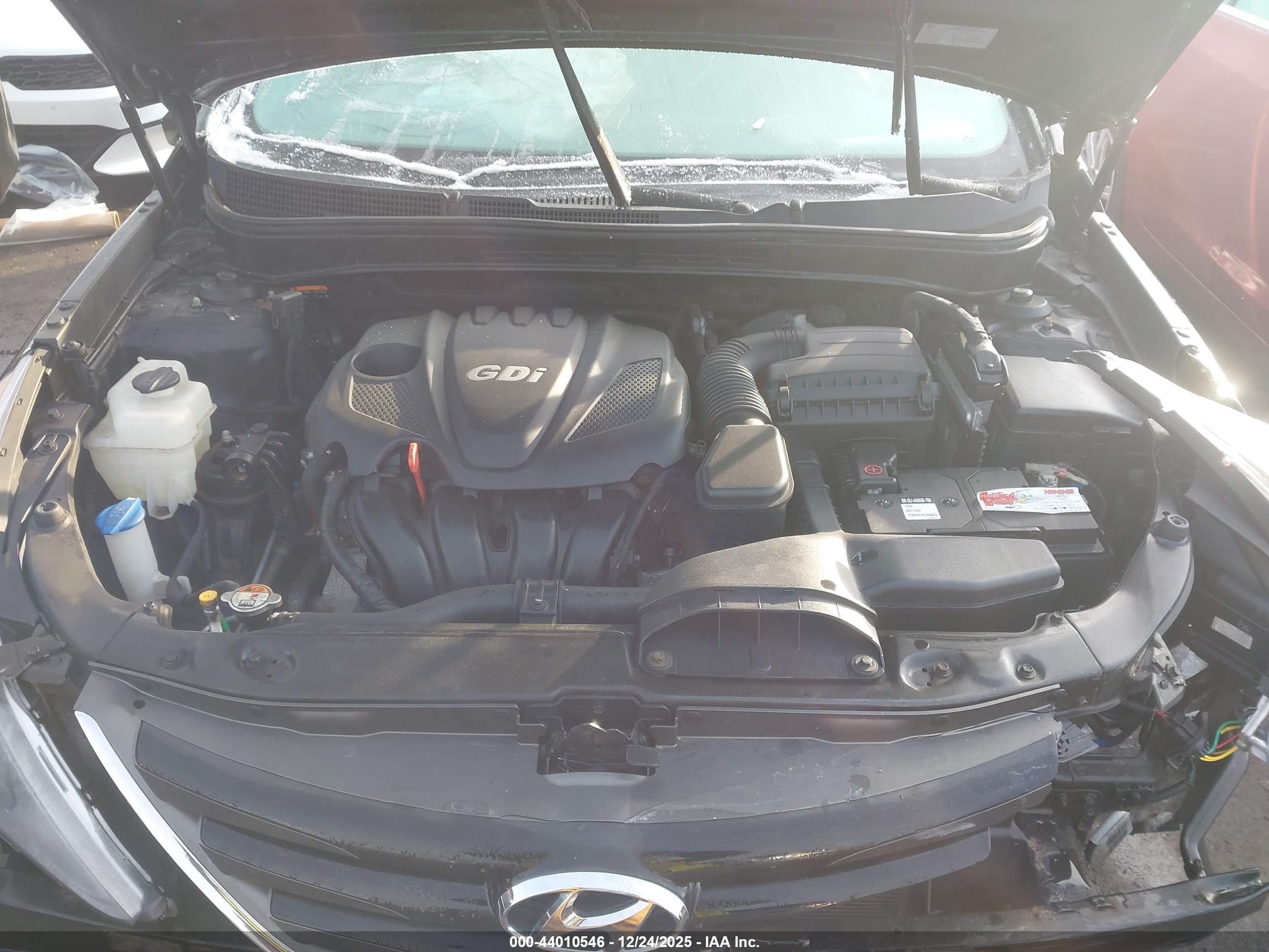 HYUNDAI SONATA image 10