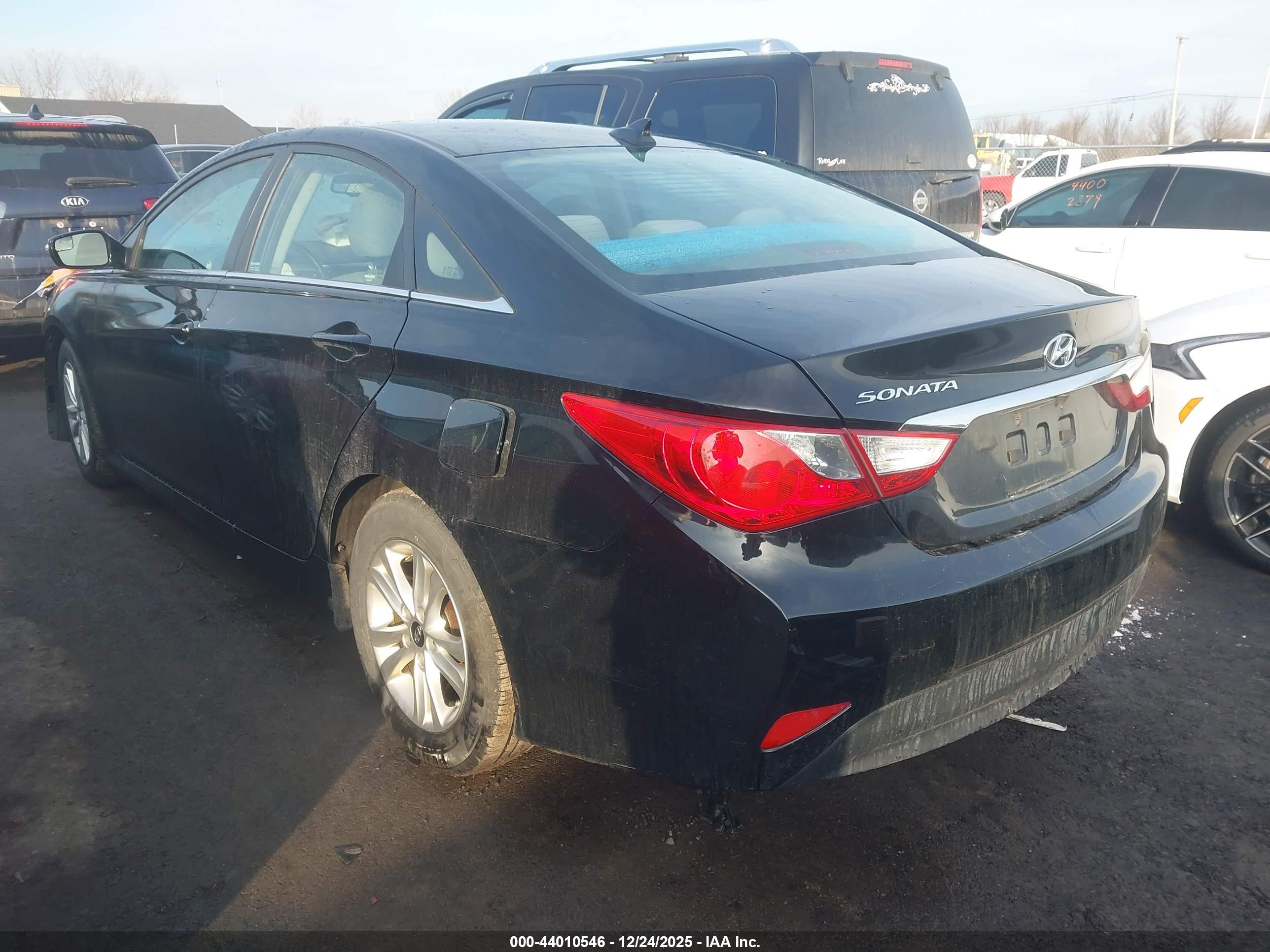 HYUNDAI SONATA image 3