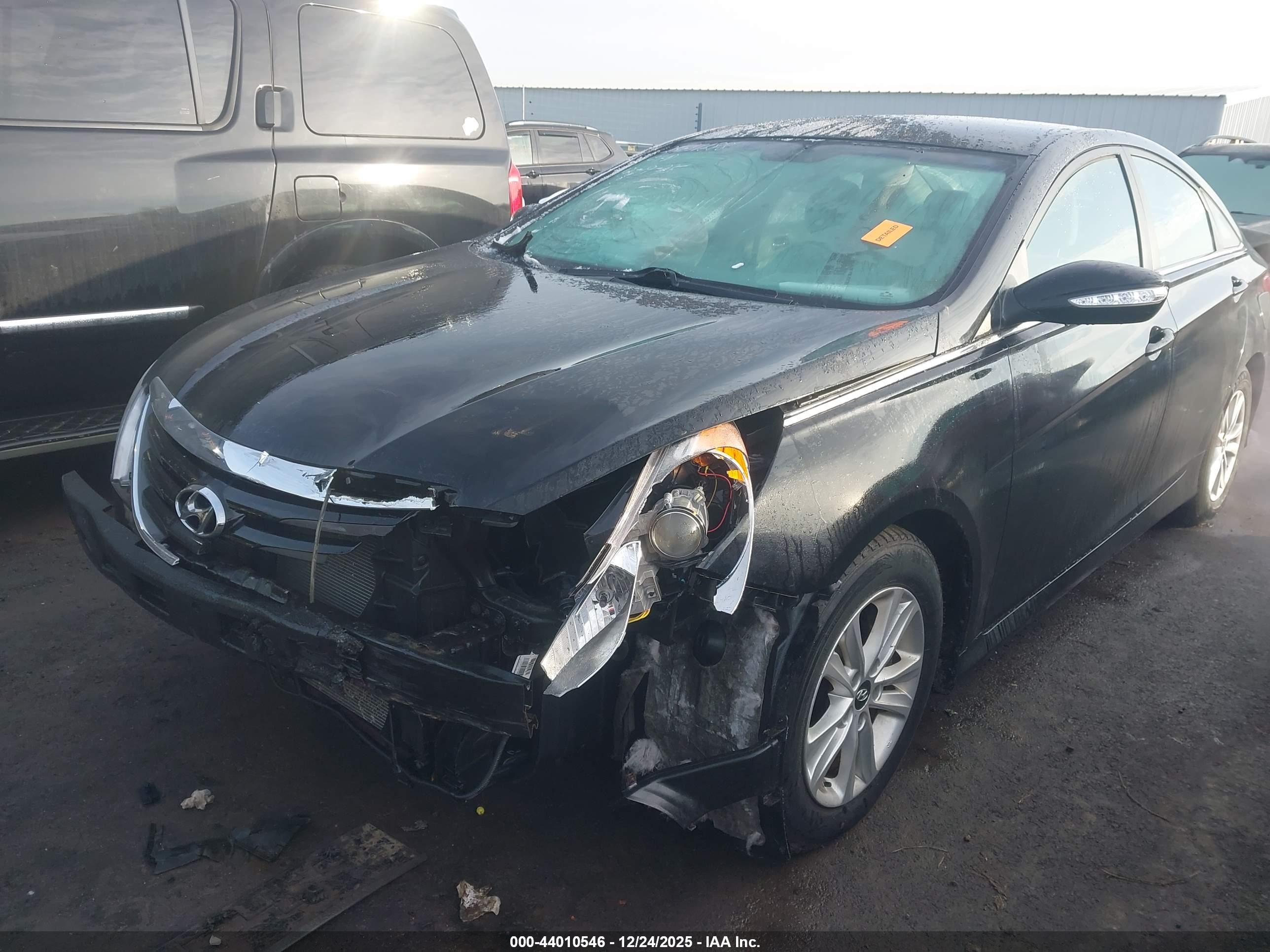HYUNDAI SONATA image 6