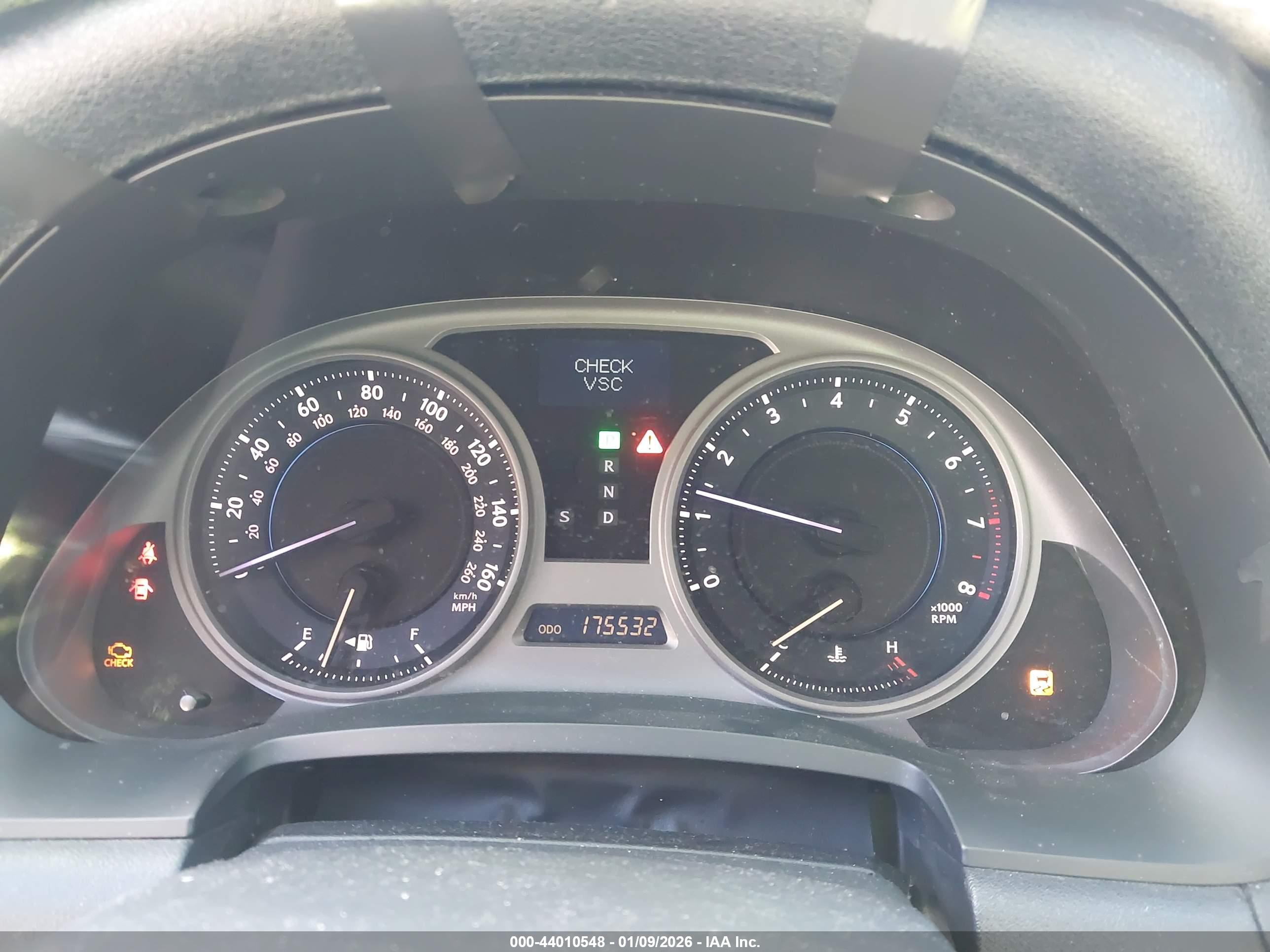 LEXUS IS image 7