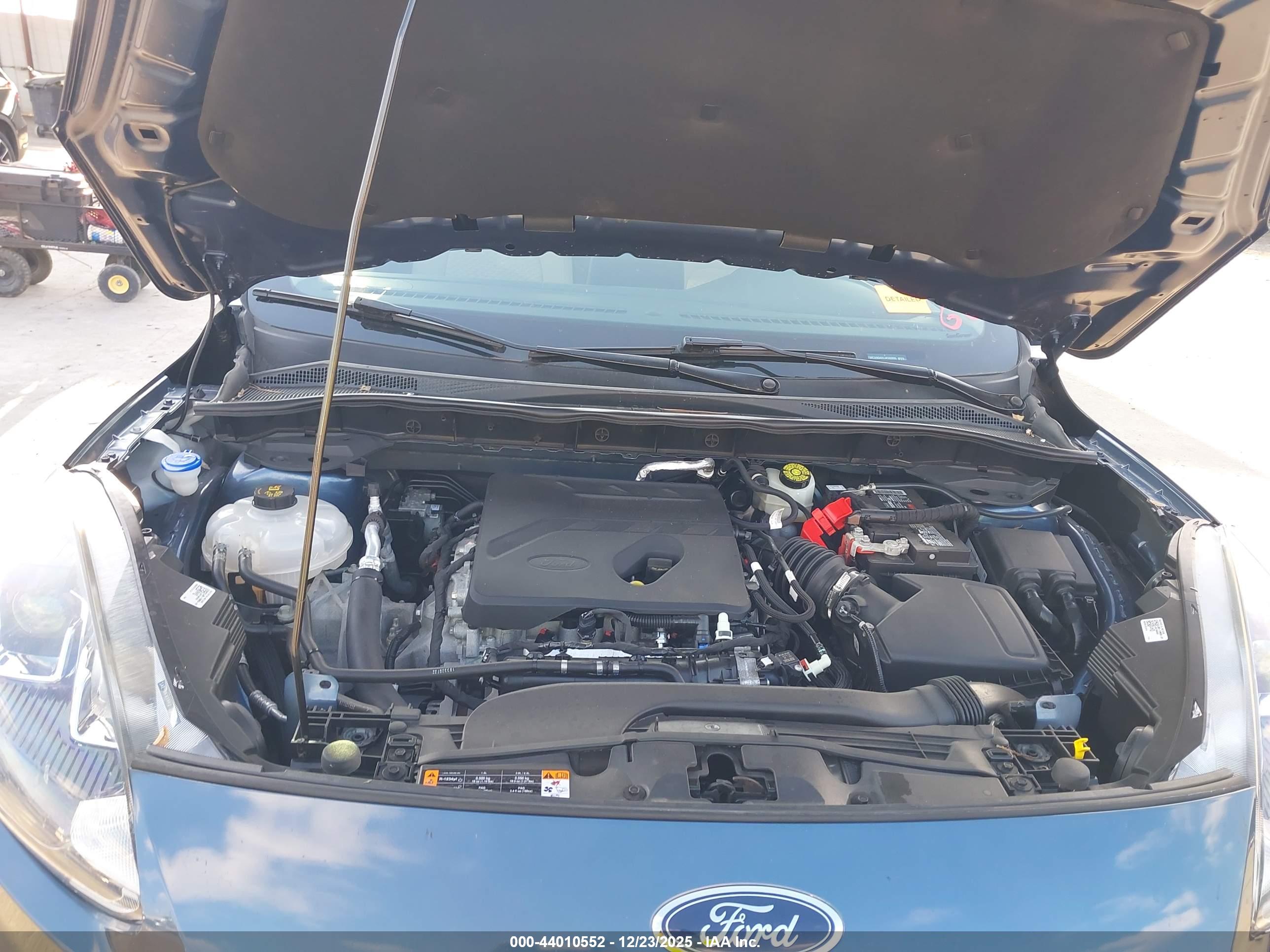 FORD ESCAPE image 10