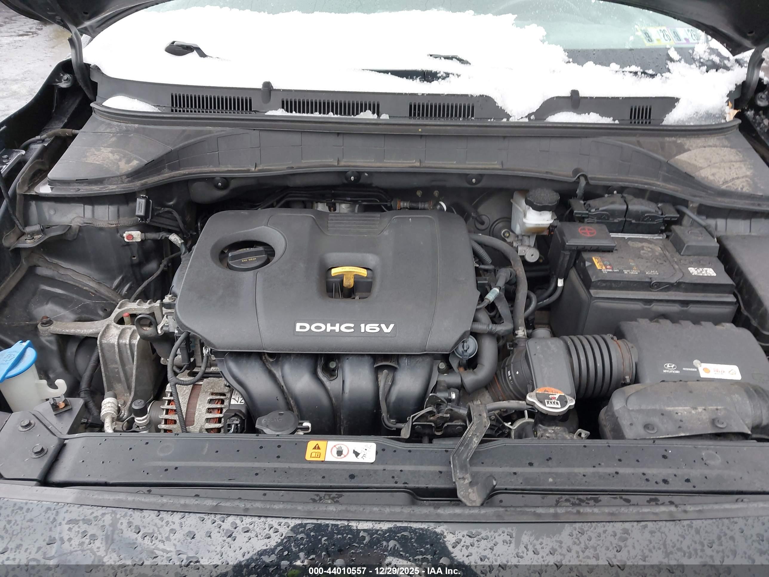 HYUNDAI KONA image 10