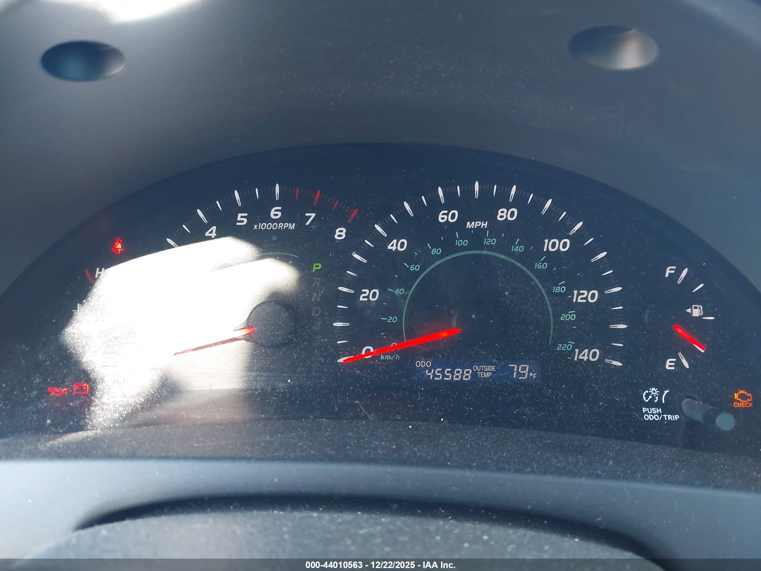 TOYOTA CAMRY image 7