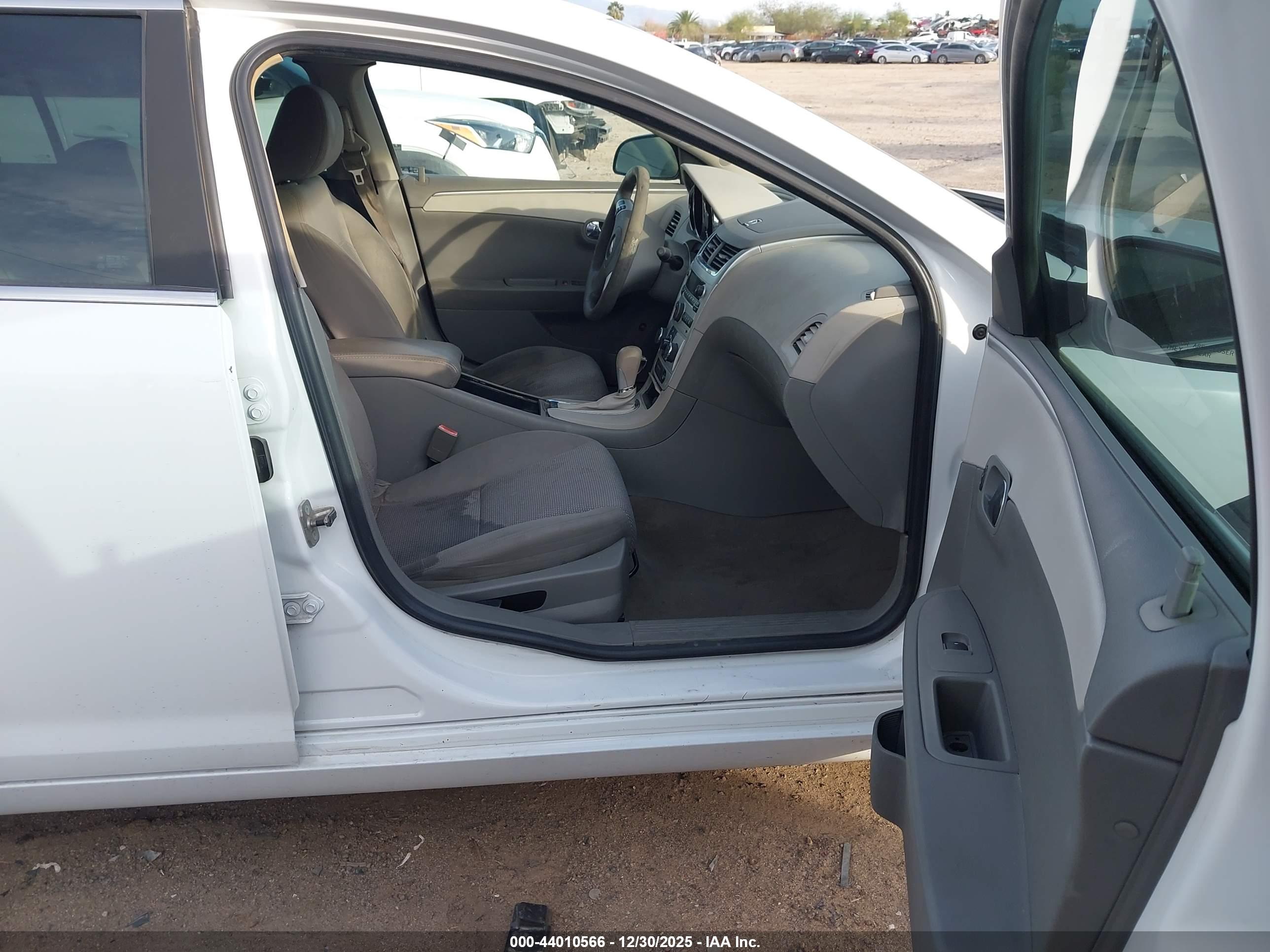 CHEVROLET MALIBU image 5