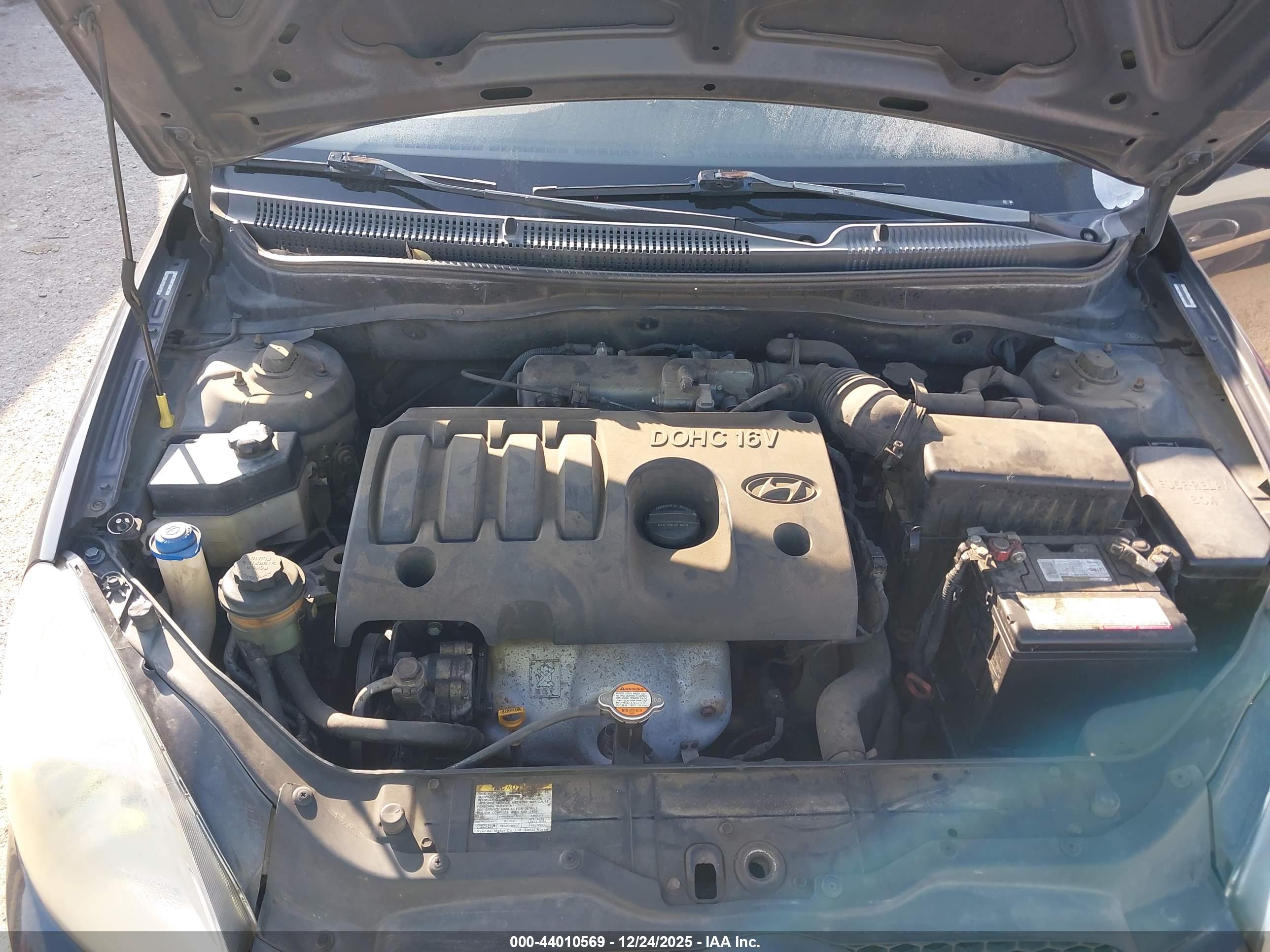 HYUNDAI ACCENT image 10