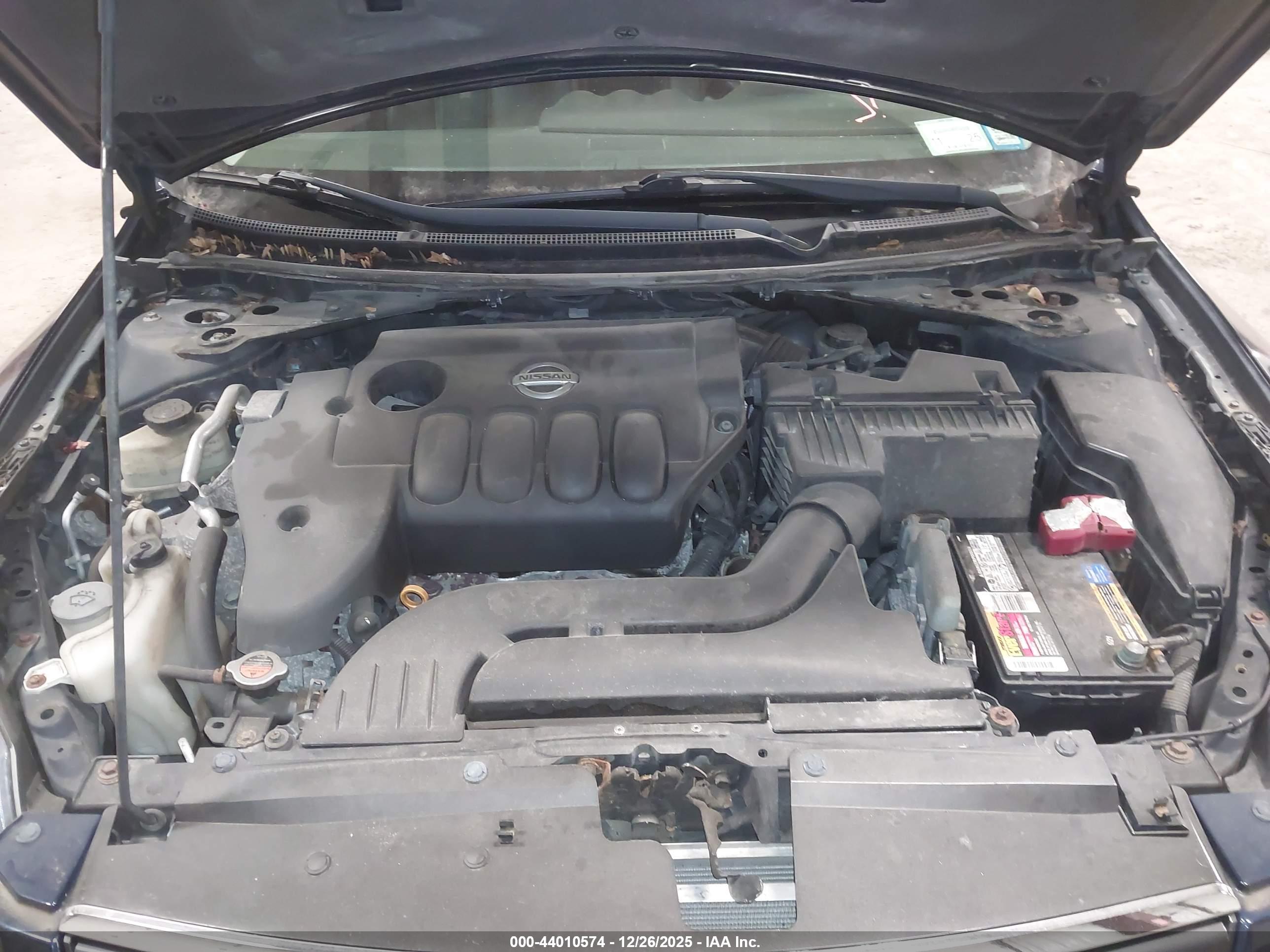 NISSAN ALTIMA image 10