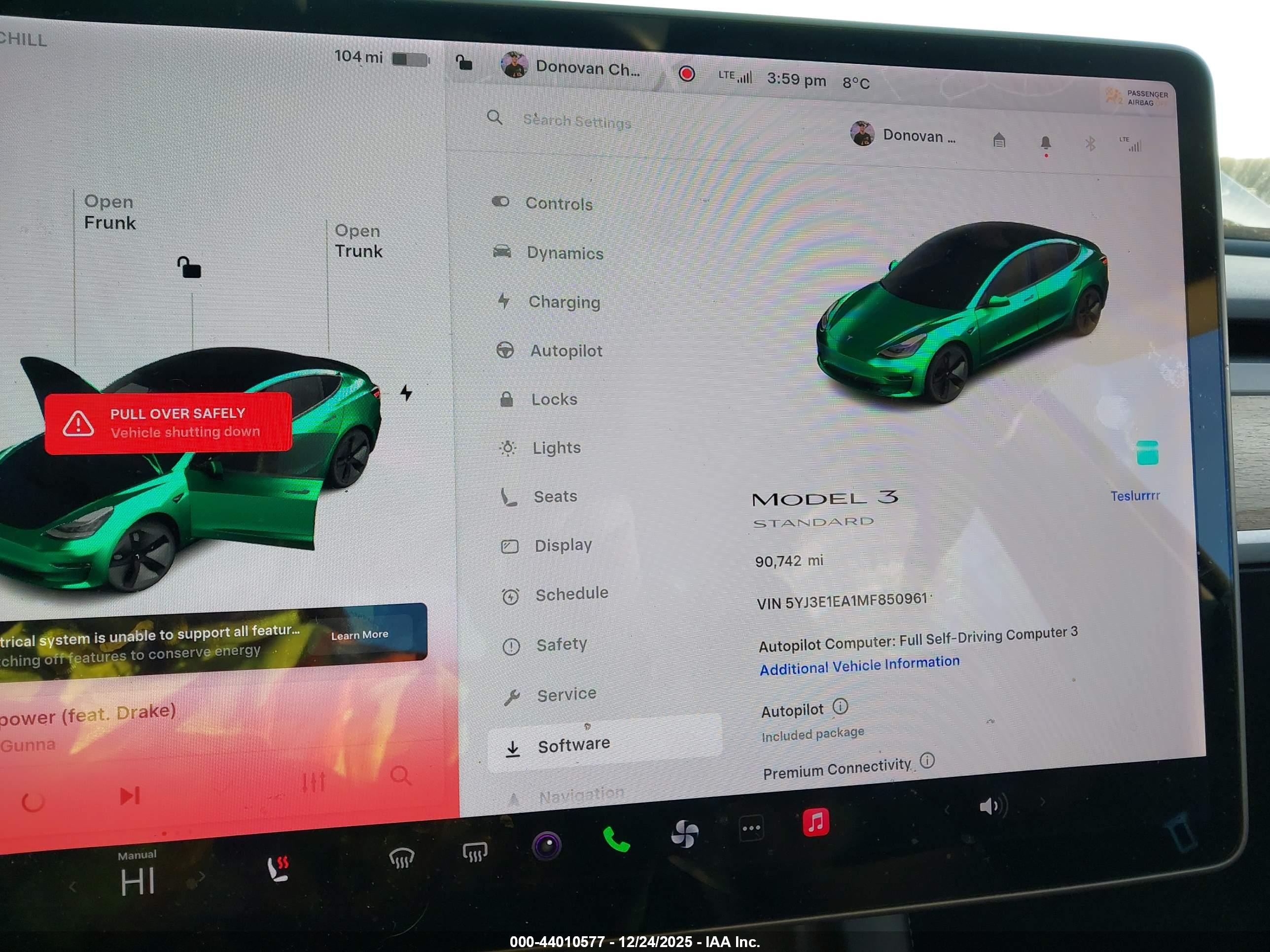 TESLA MODEL image 7