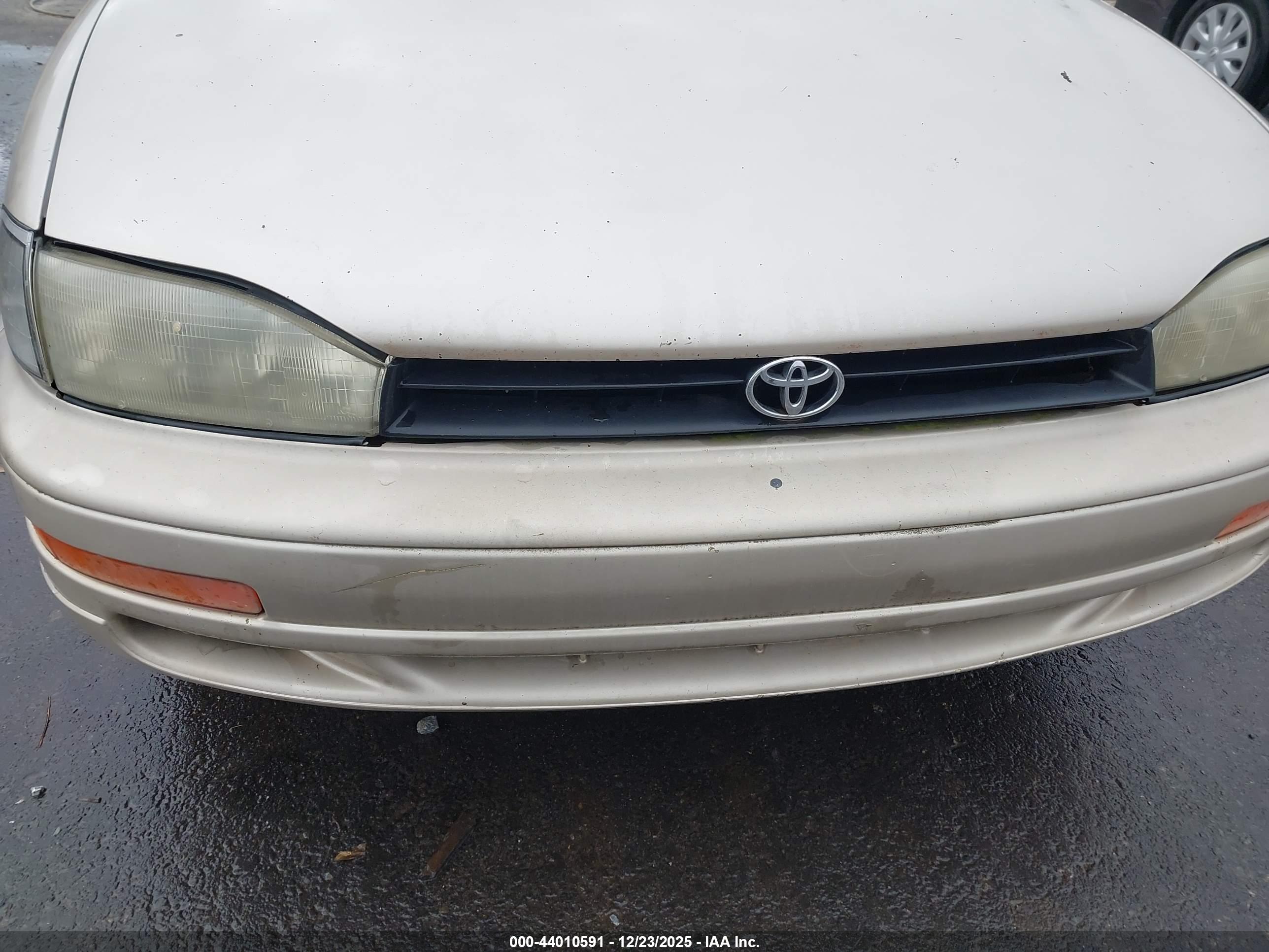 TOYOTA CAMRY image 6