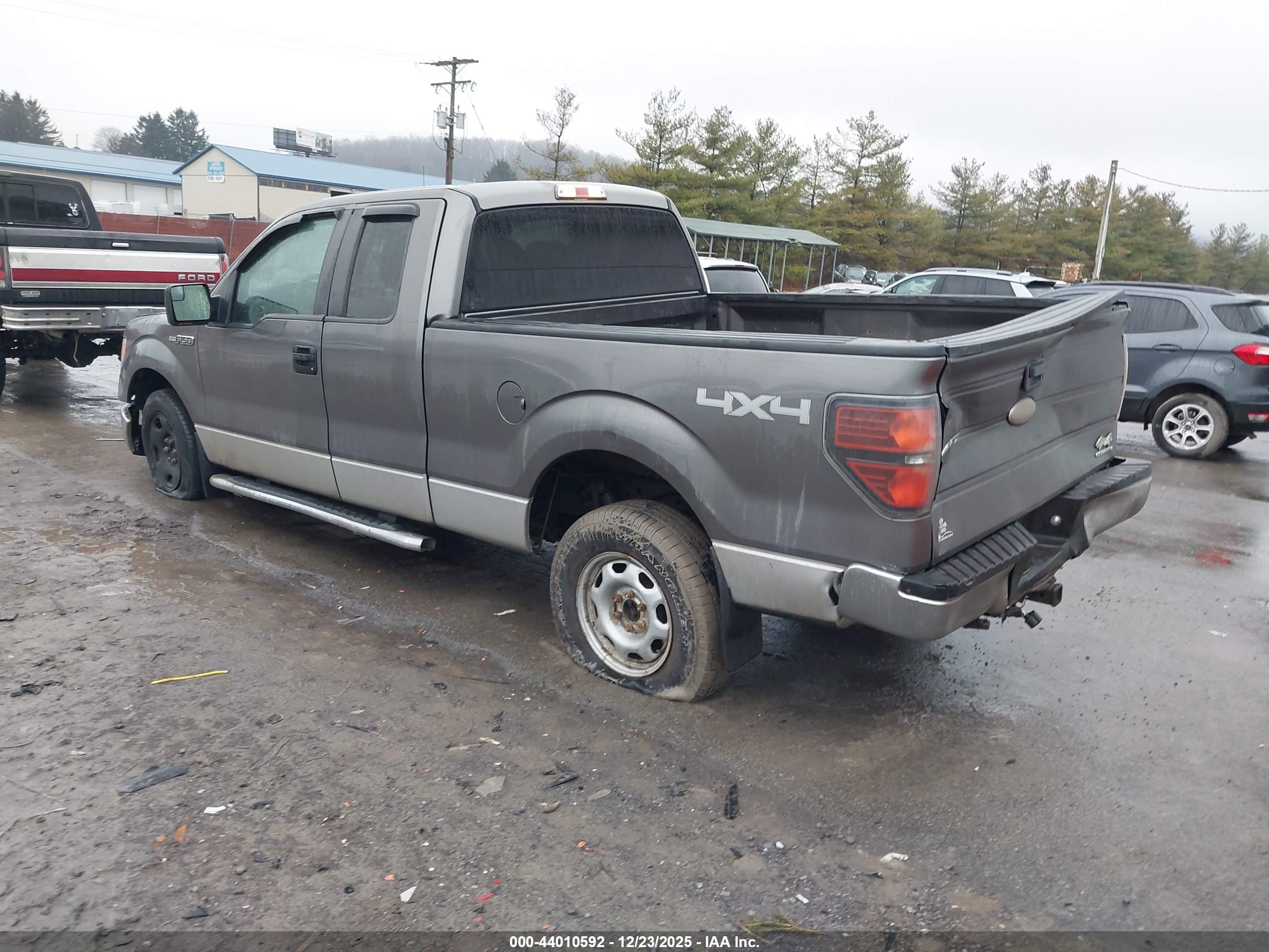 FORD F150 image 3