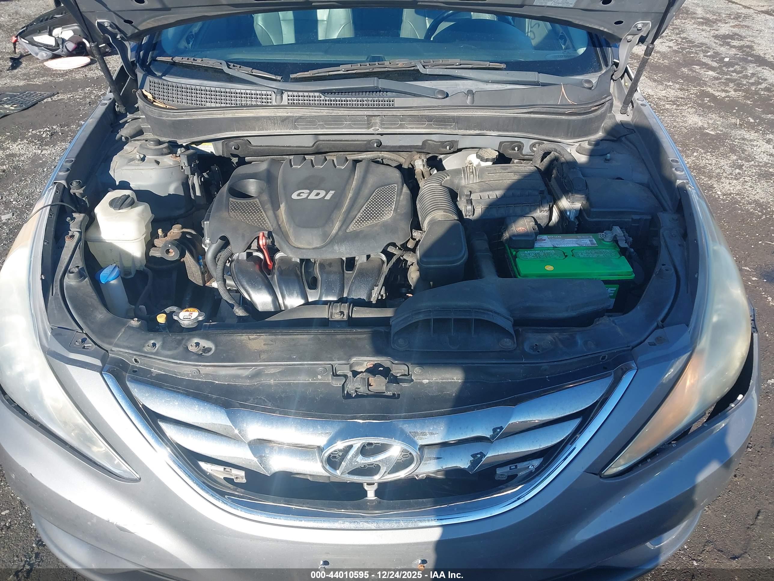 HYUNDAI SONATA image 10