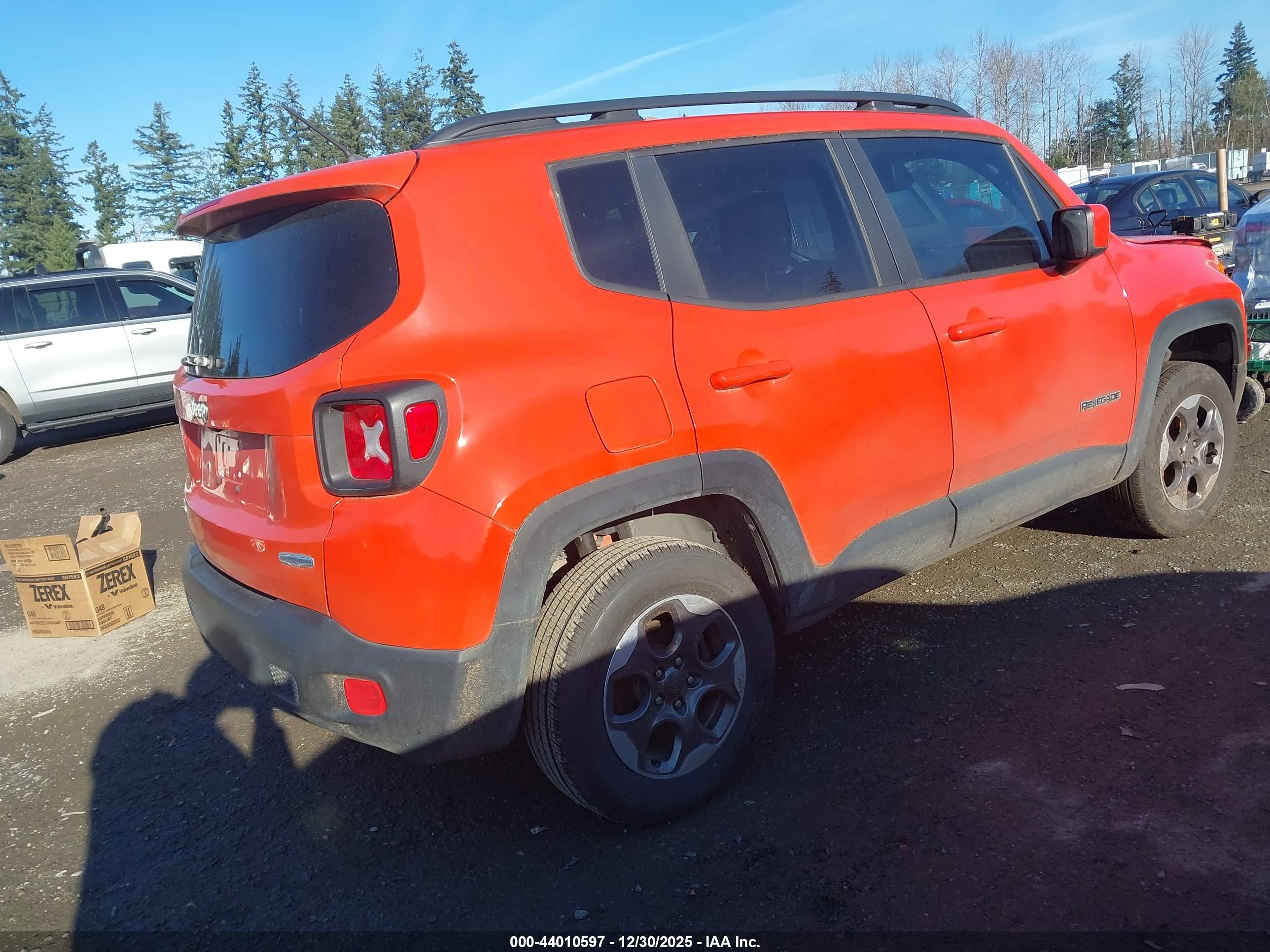 JEEP RENEGADE image 4