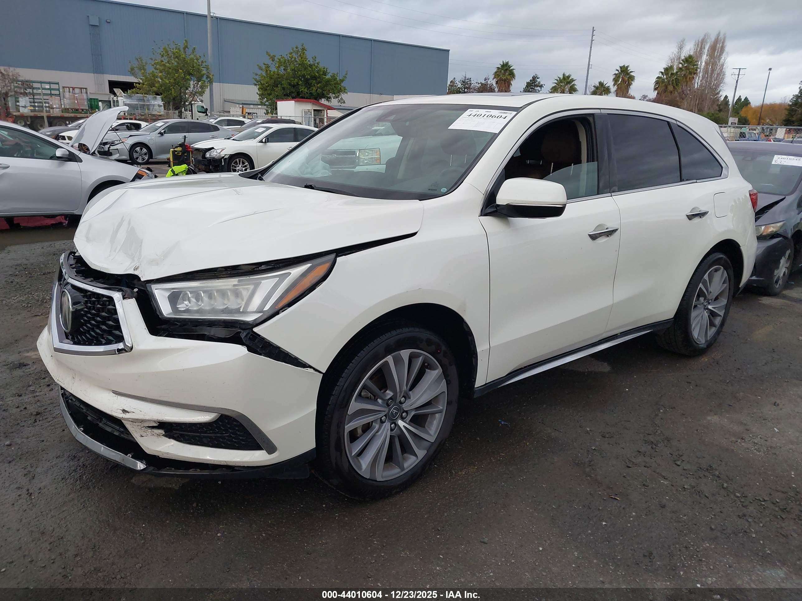 ACURA MDX image 2