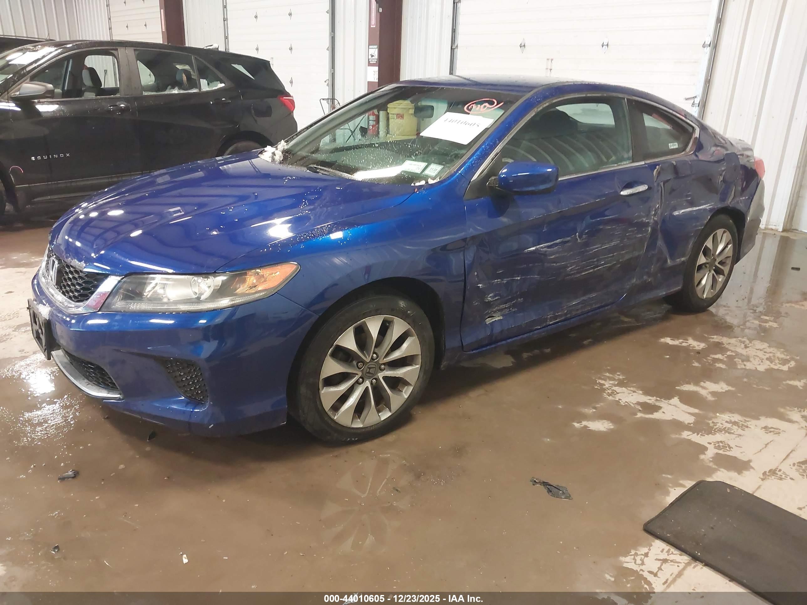 HONDA ACCORD image 2