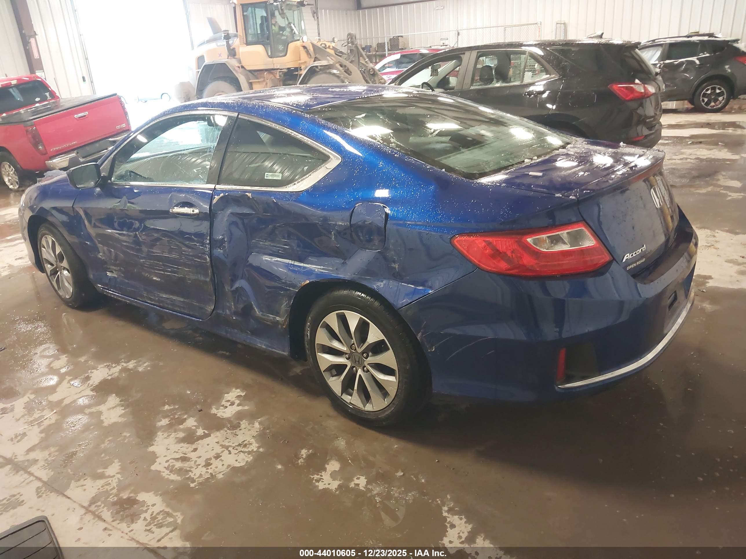 HONDA ACCORD image 3