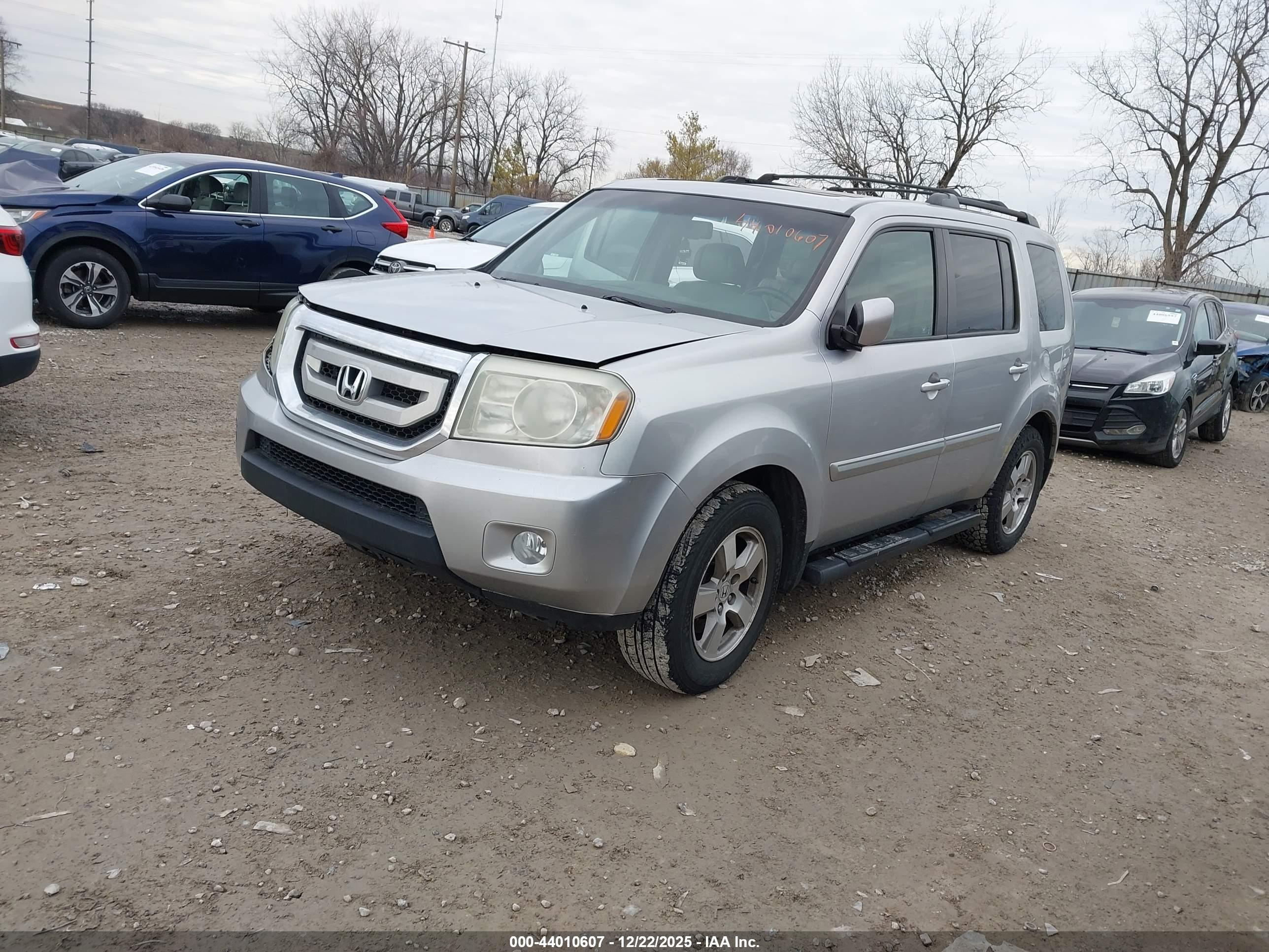 HONDA PILOT image 2