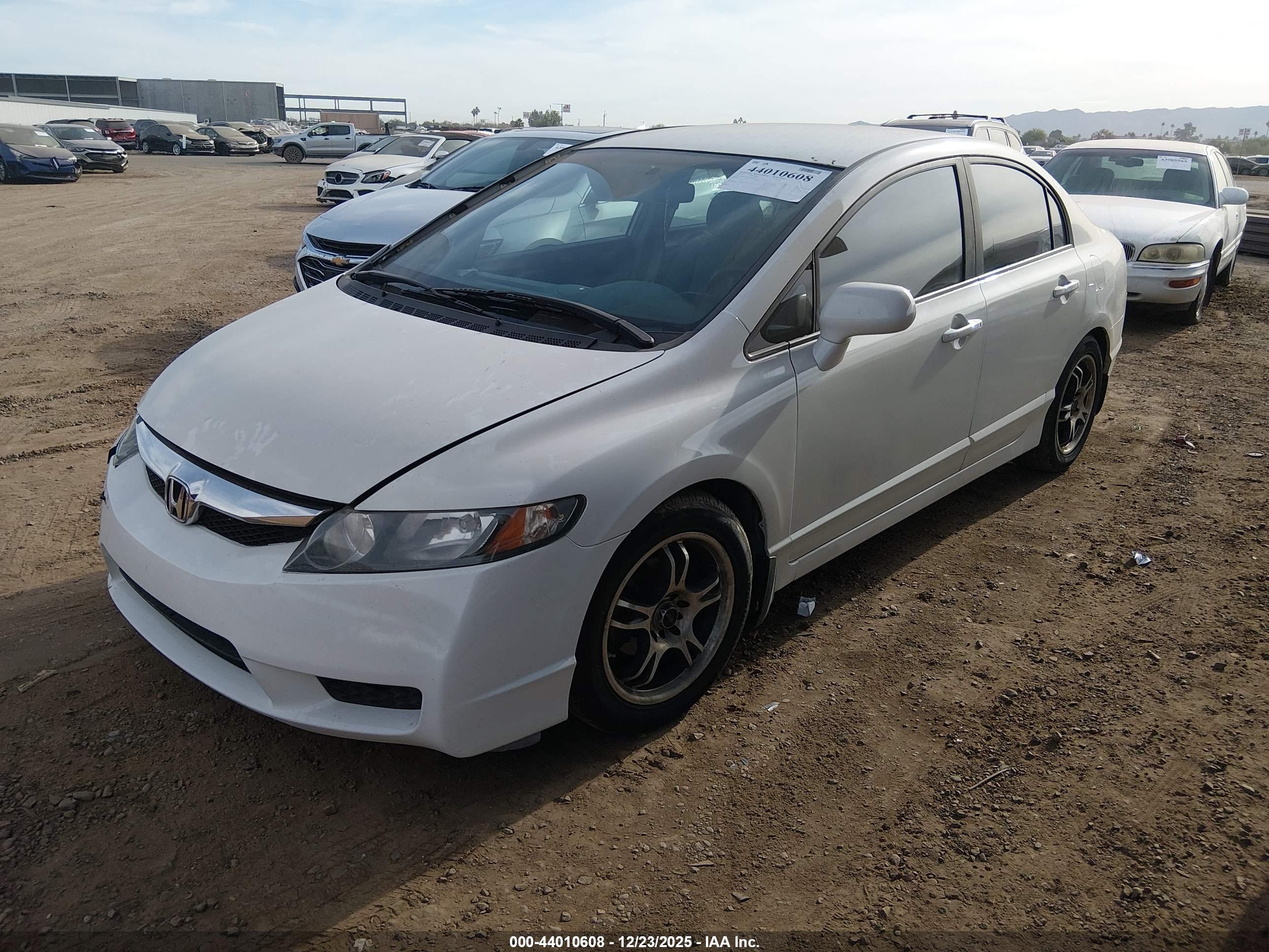 HONDA CIVIC image 2