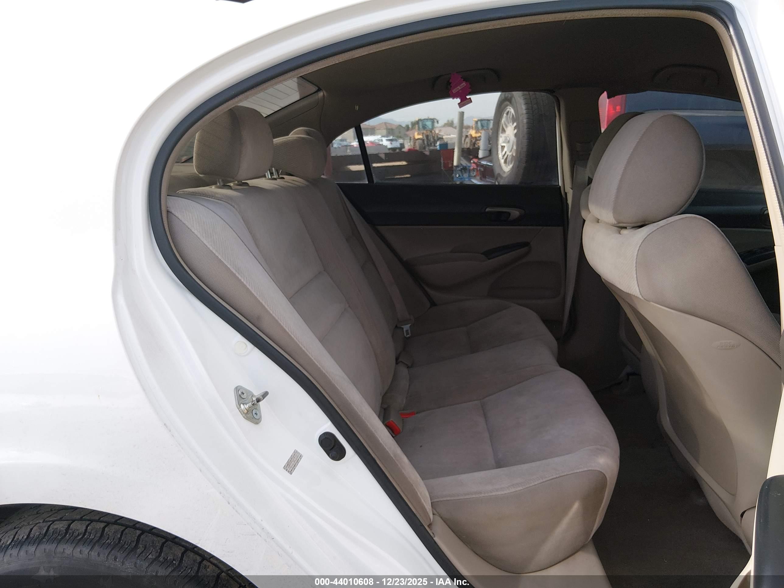 HONDA CIVIC image 8
