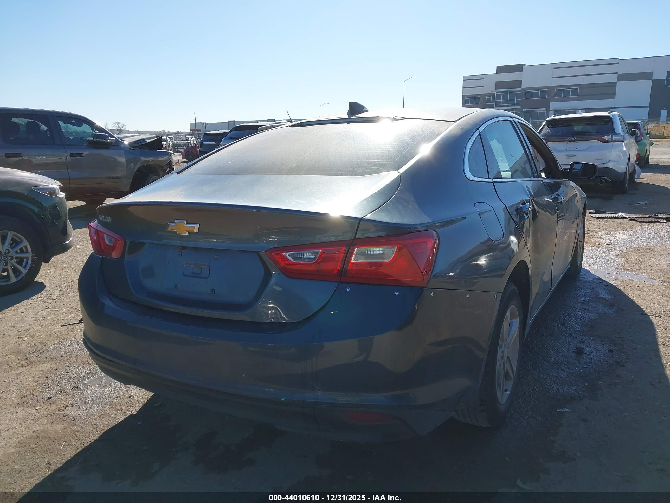 CHEVROLET MALIBU image 4