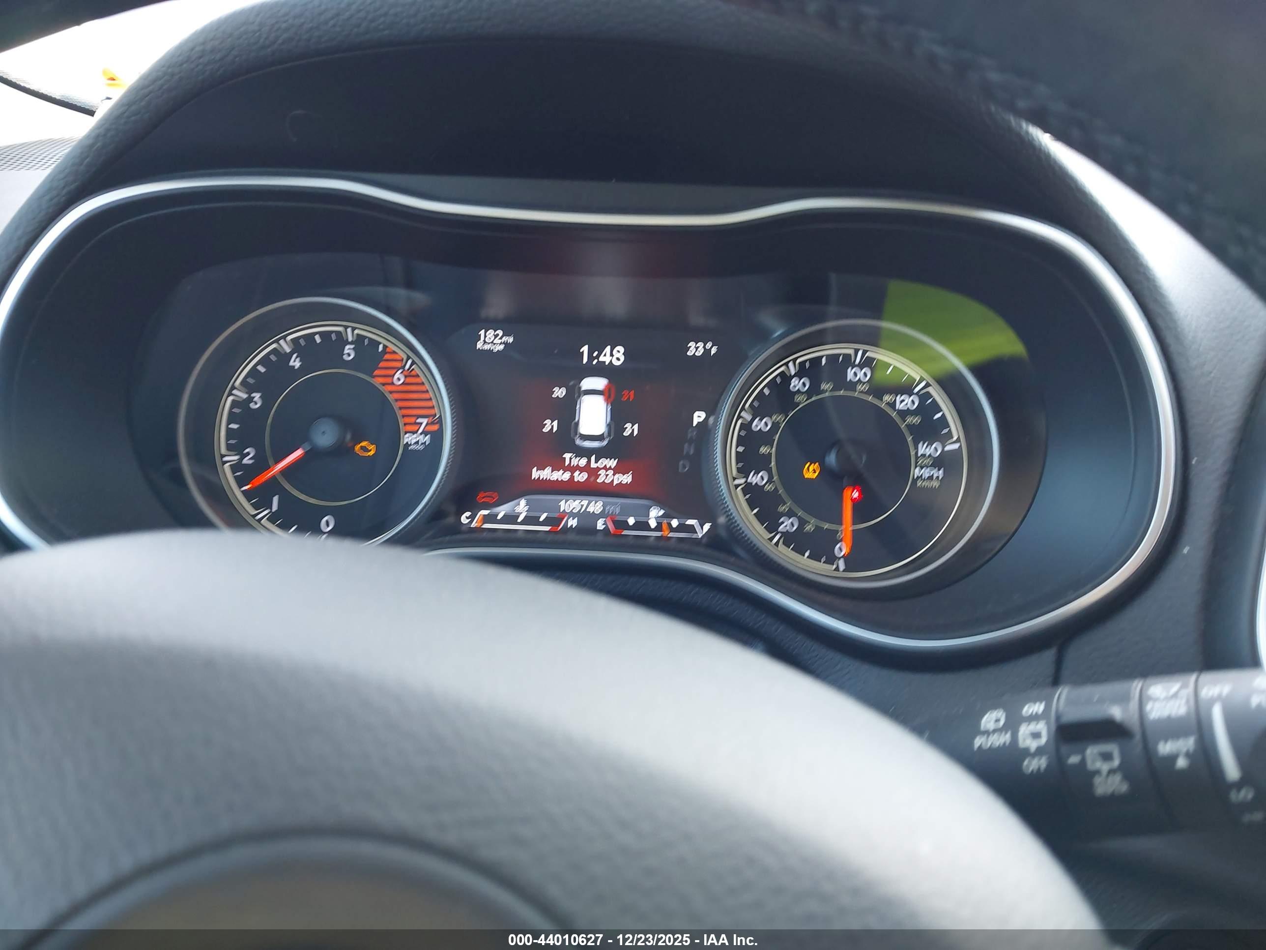 JEEP CHEROKEE image 7