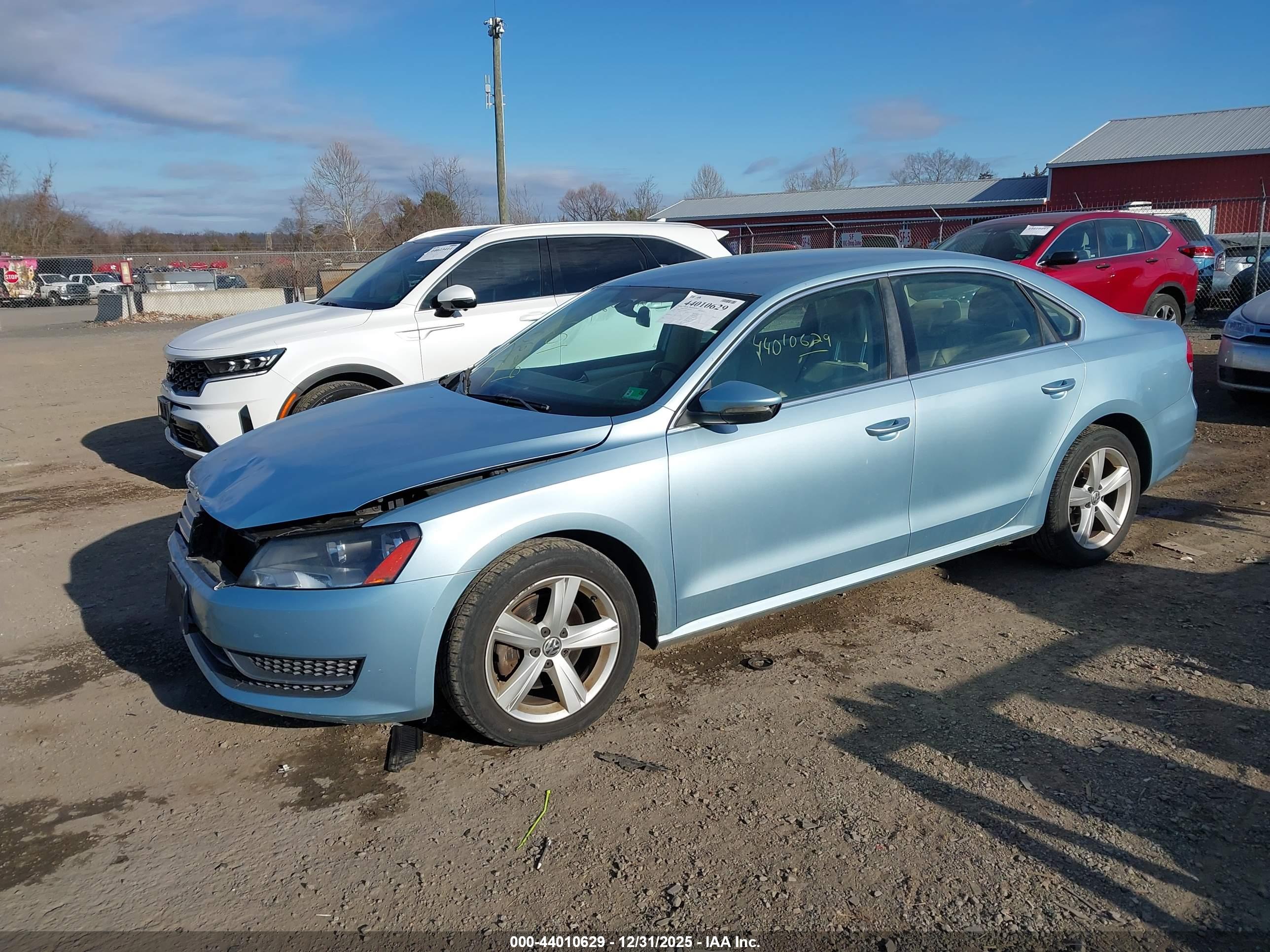 VOLKSWAGEN PASSAT image 2