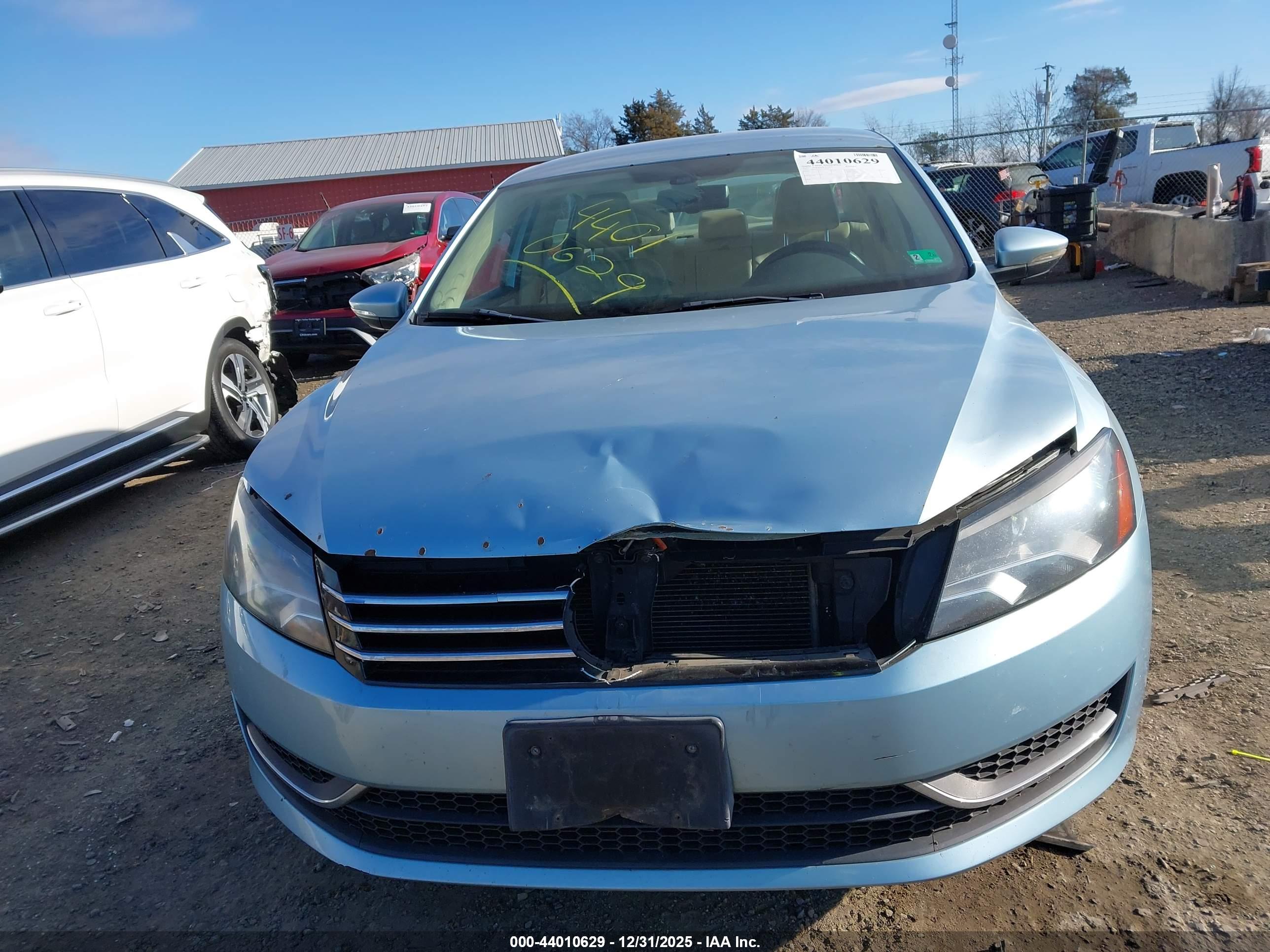VOLKSWAGEN PASSAT image 6