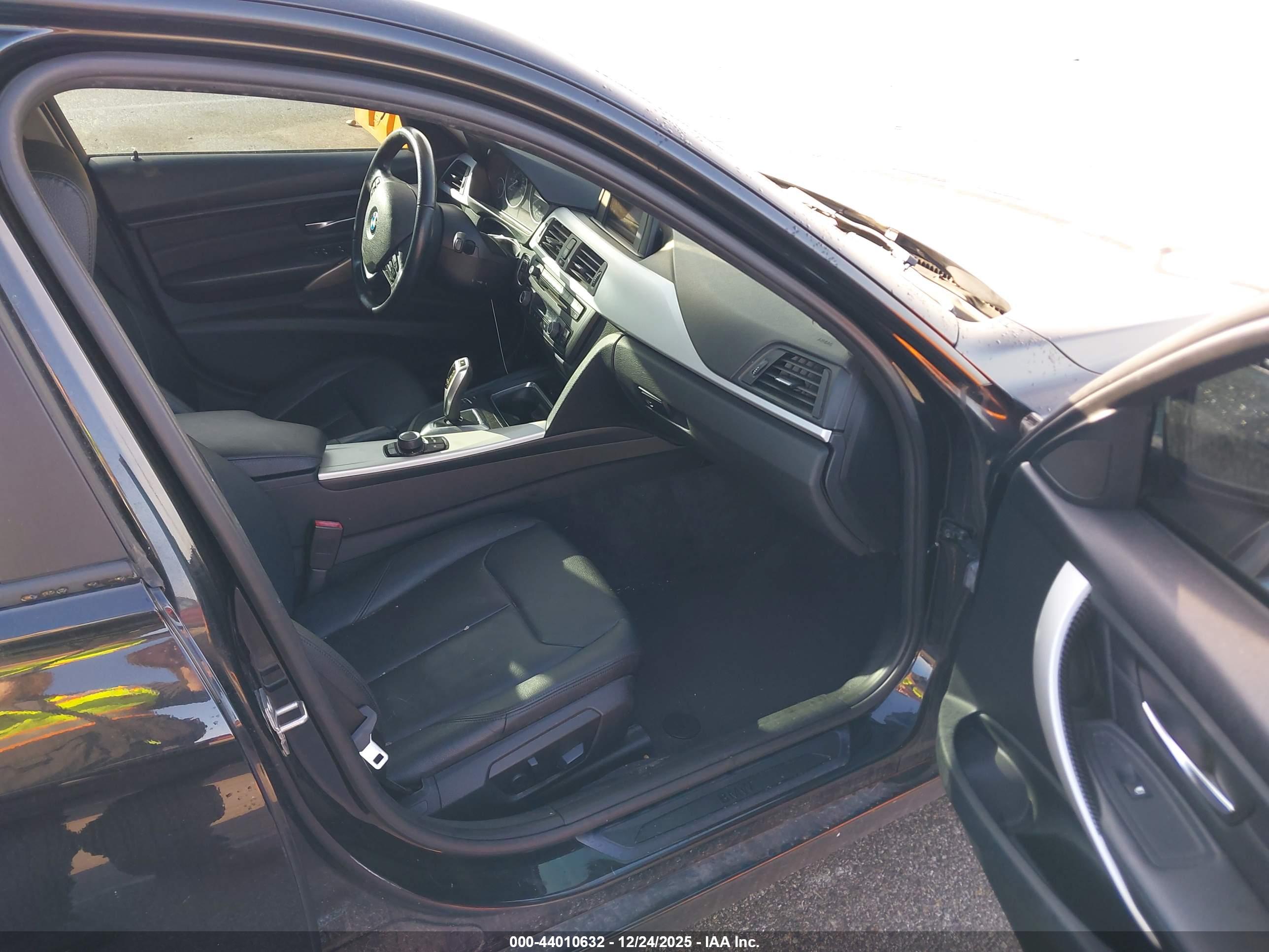 BMW 328I image 5
