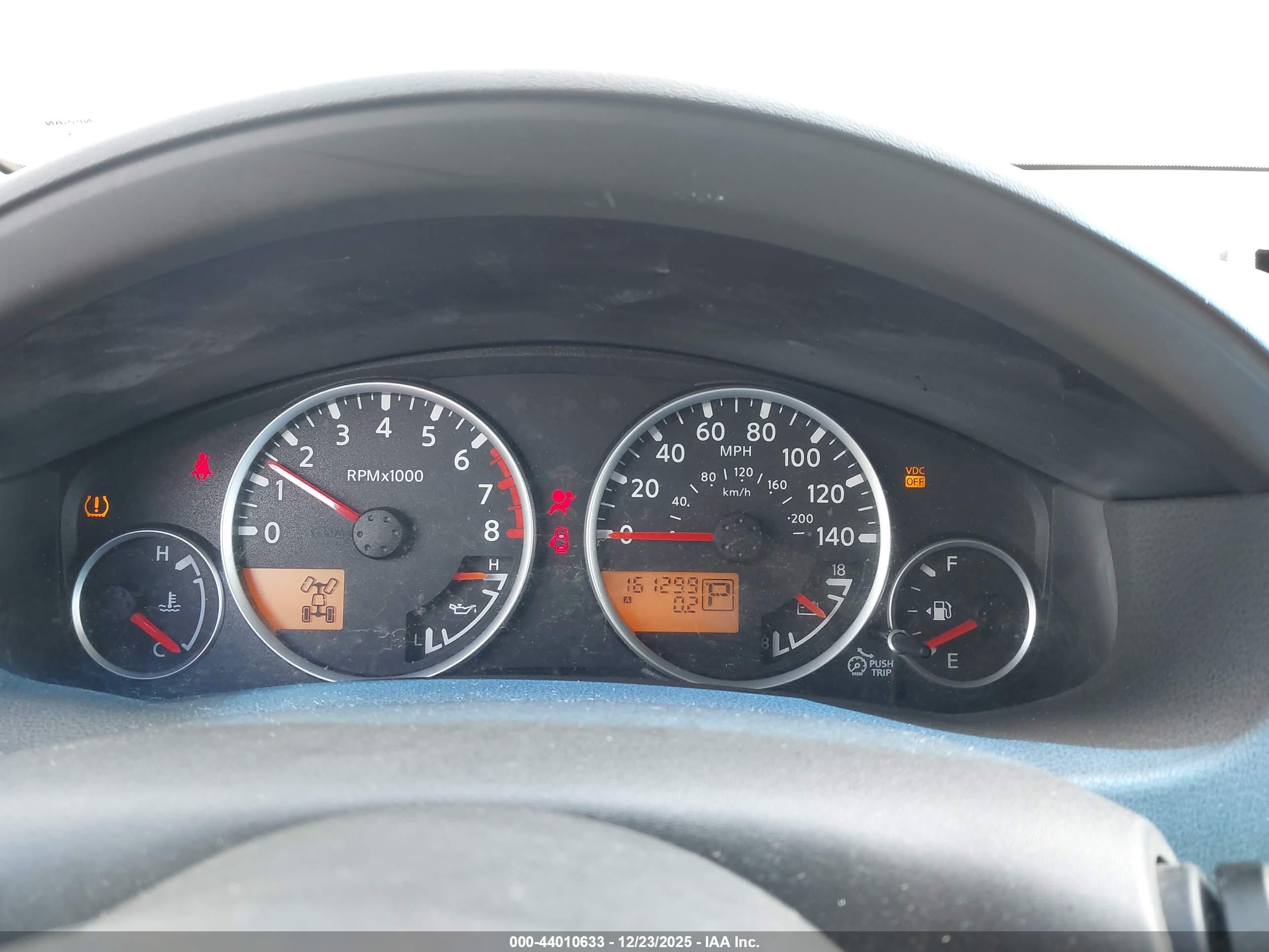NISSAN PATHFINDER image 7