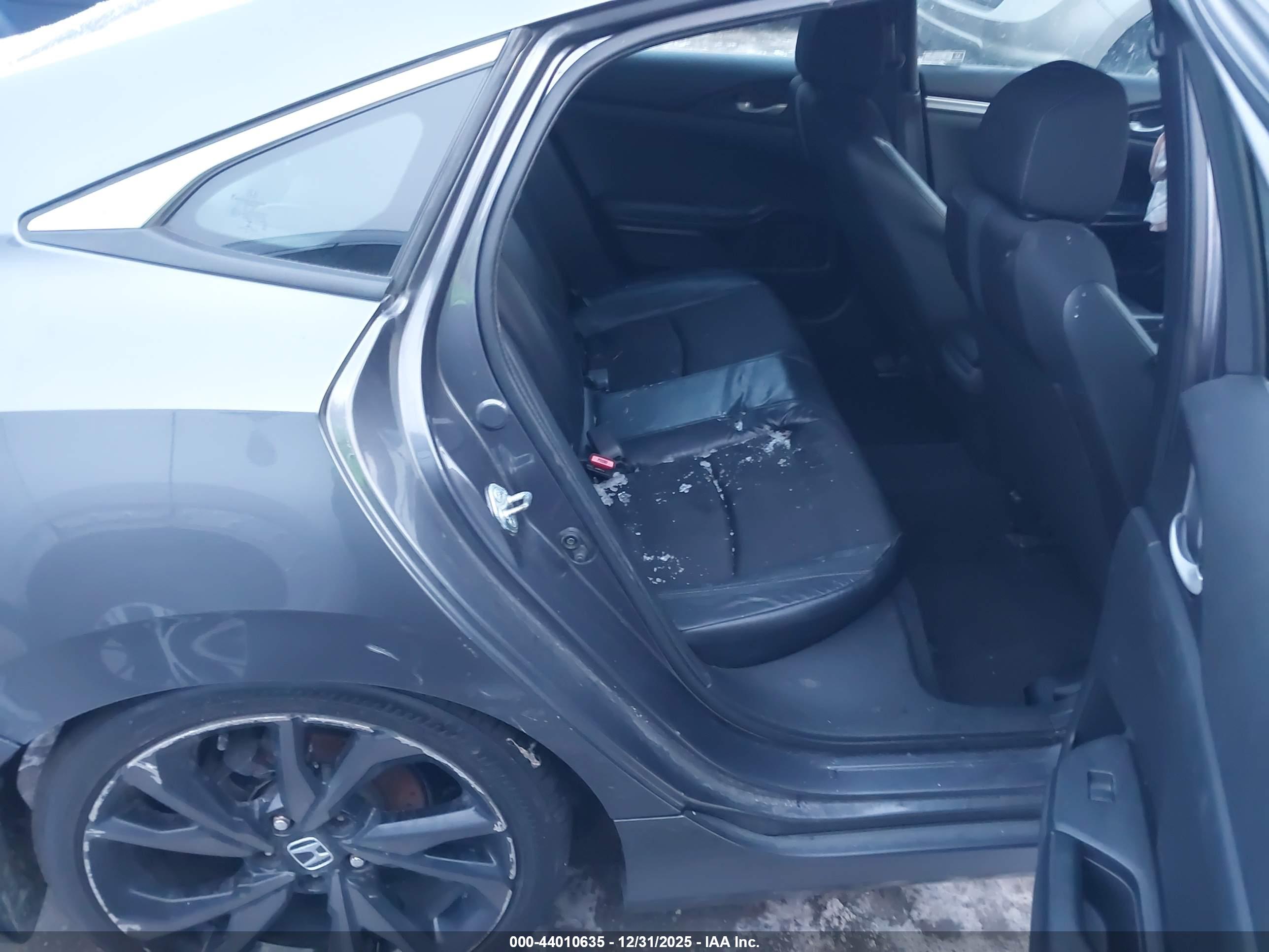 HONDA CIVIC image 8