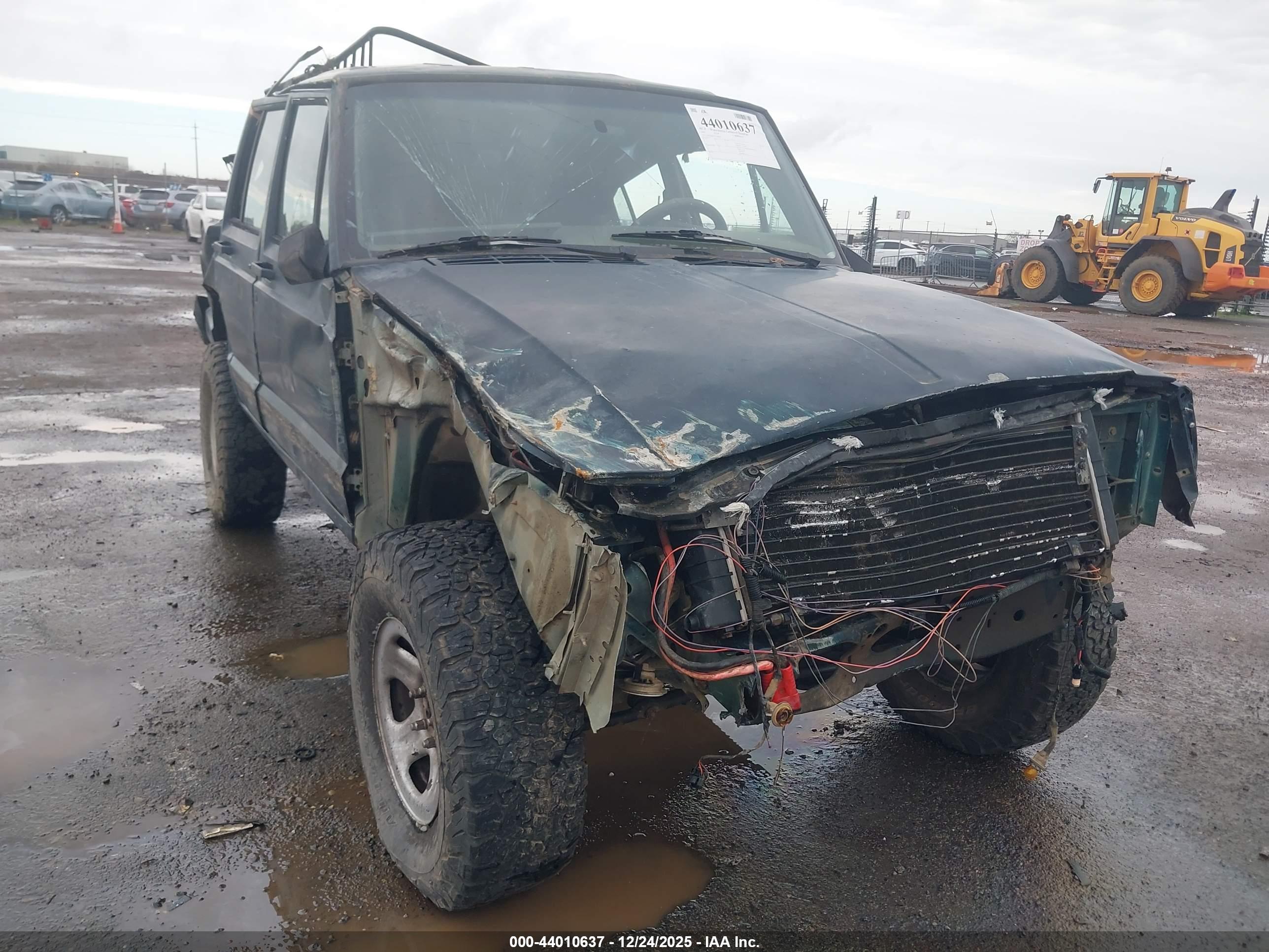 JEEP CHEROKEE image 6