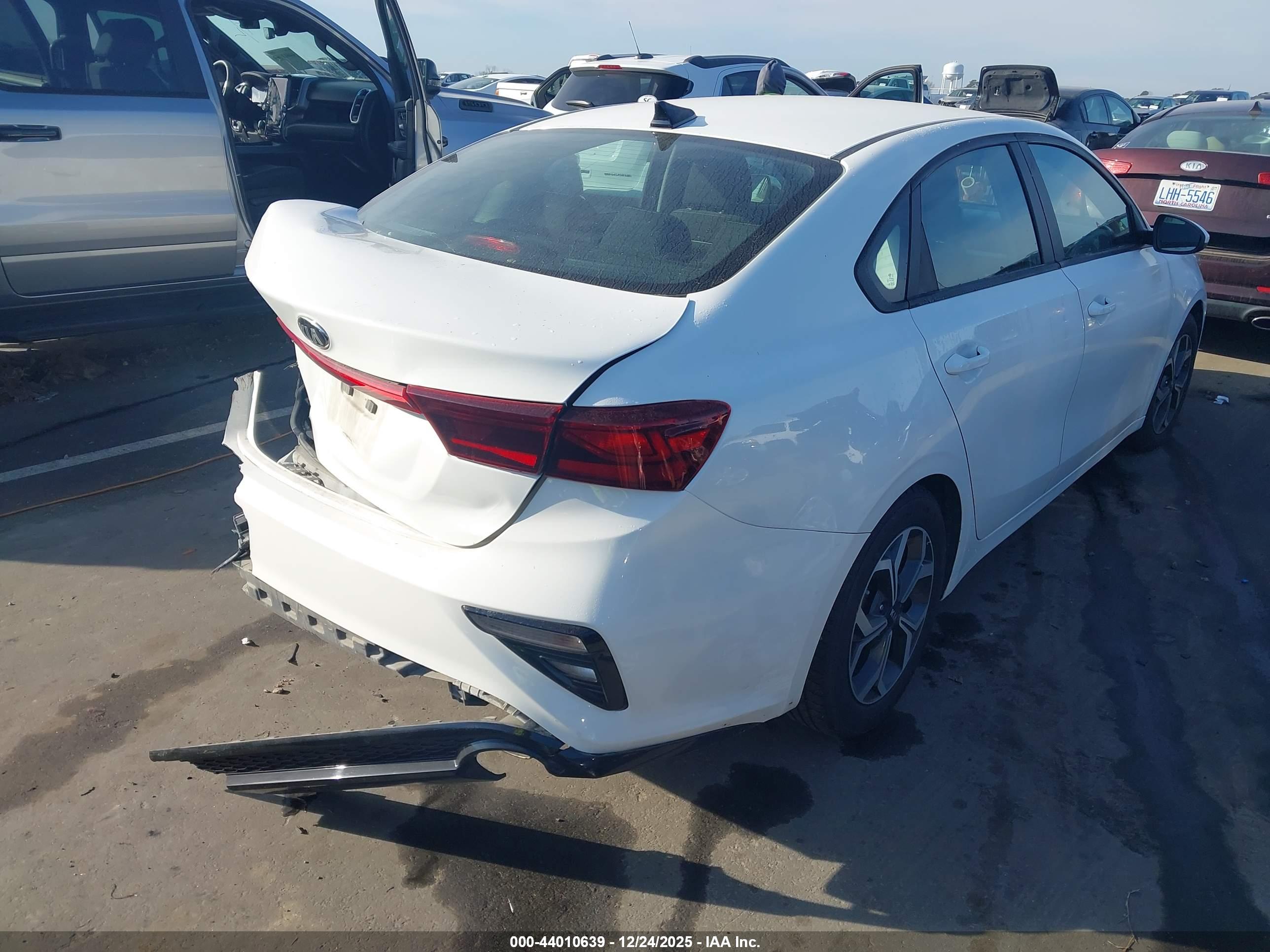 KIA FORTE image 4