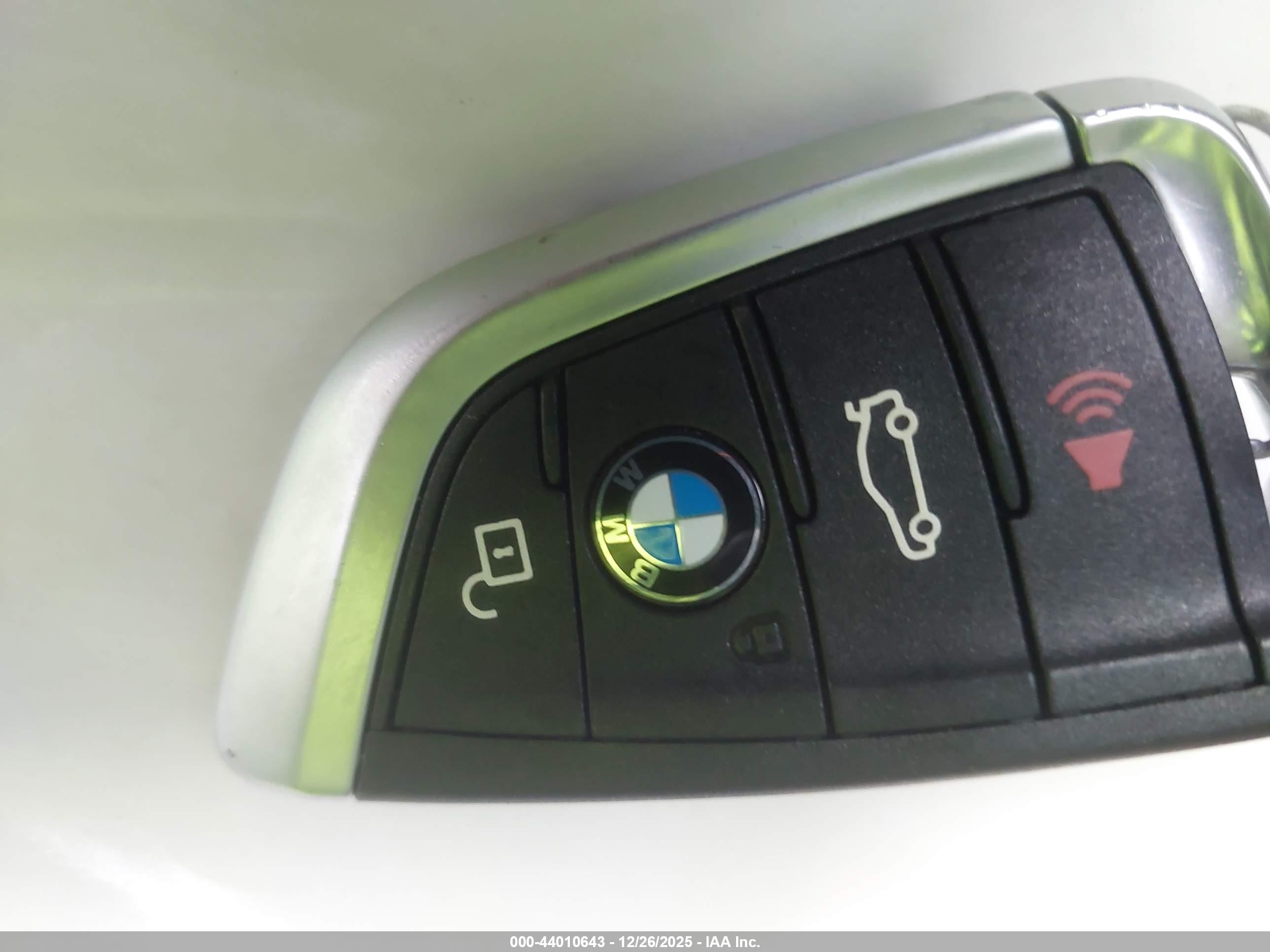 BMW X5 image 11