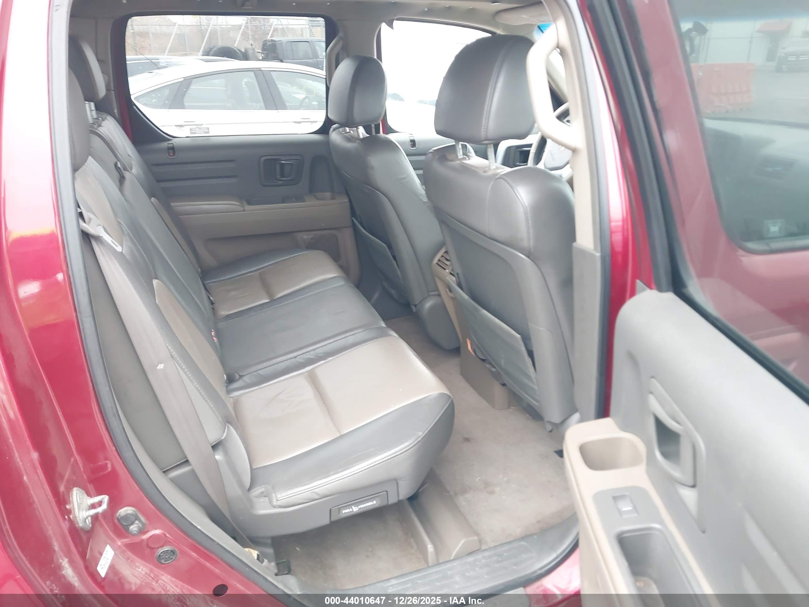 HONDA RIDGELINE image 8