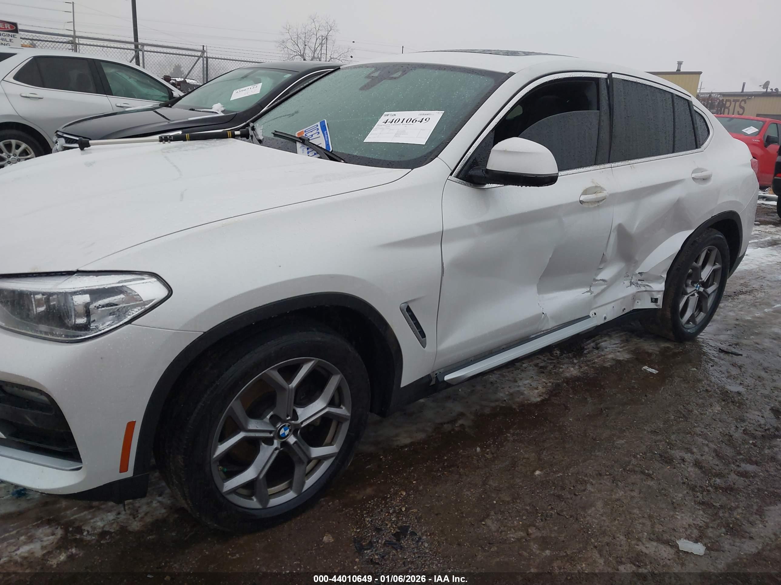 BMW X4 image 6
