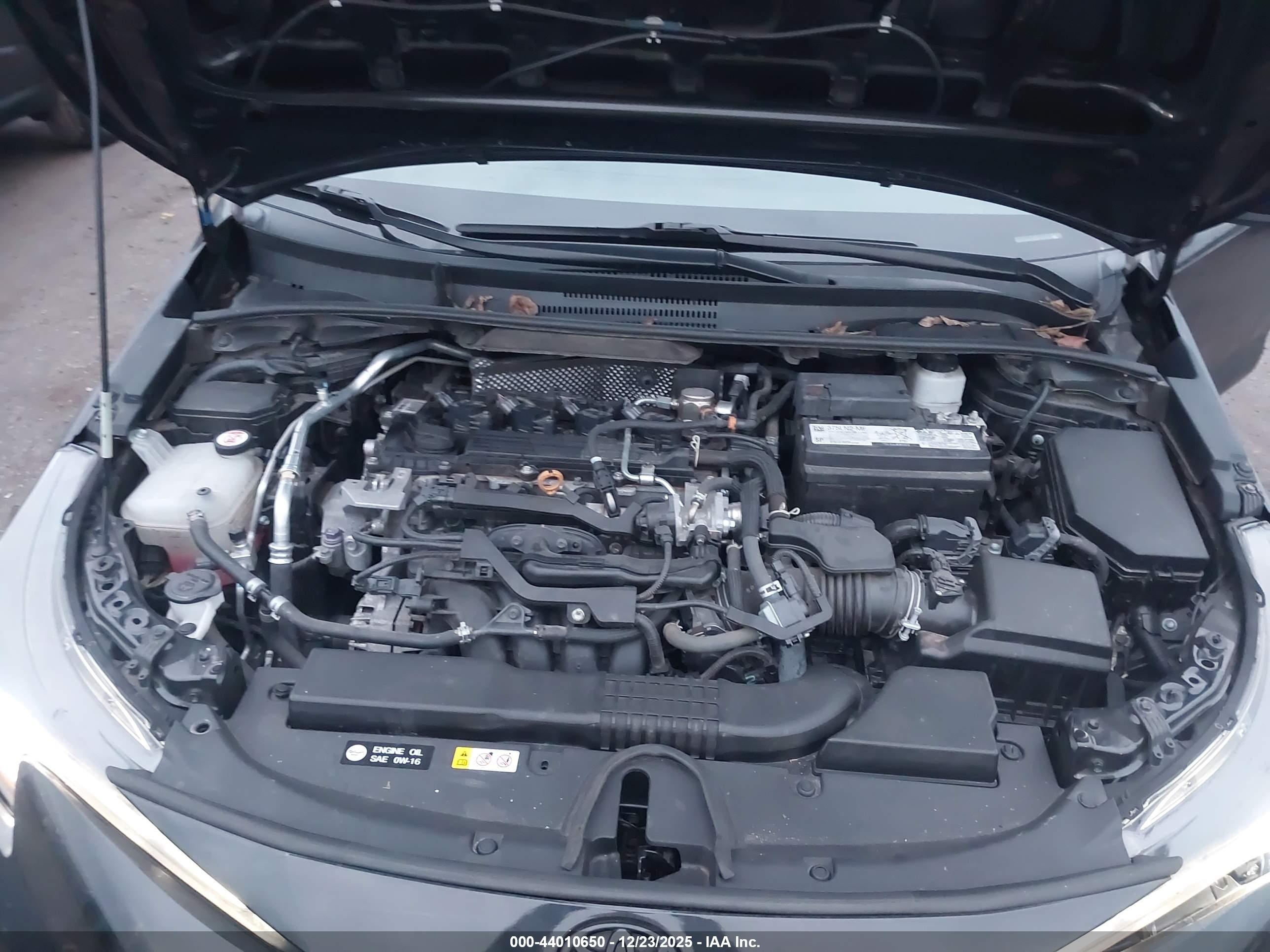 TOYOTA COROLLA image 10