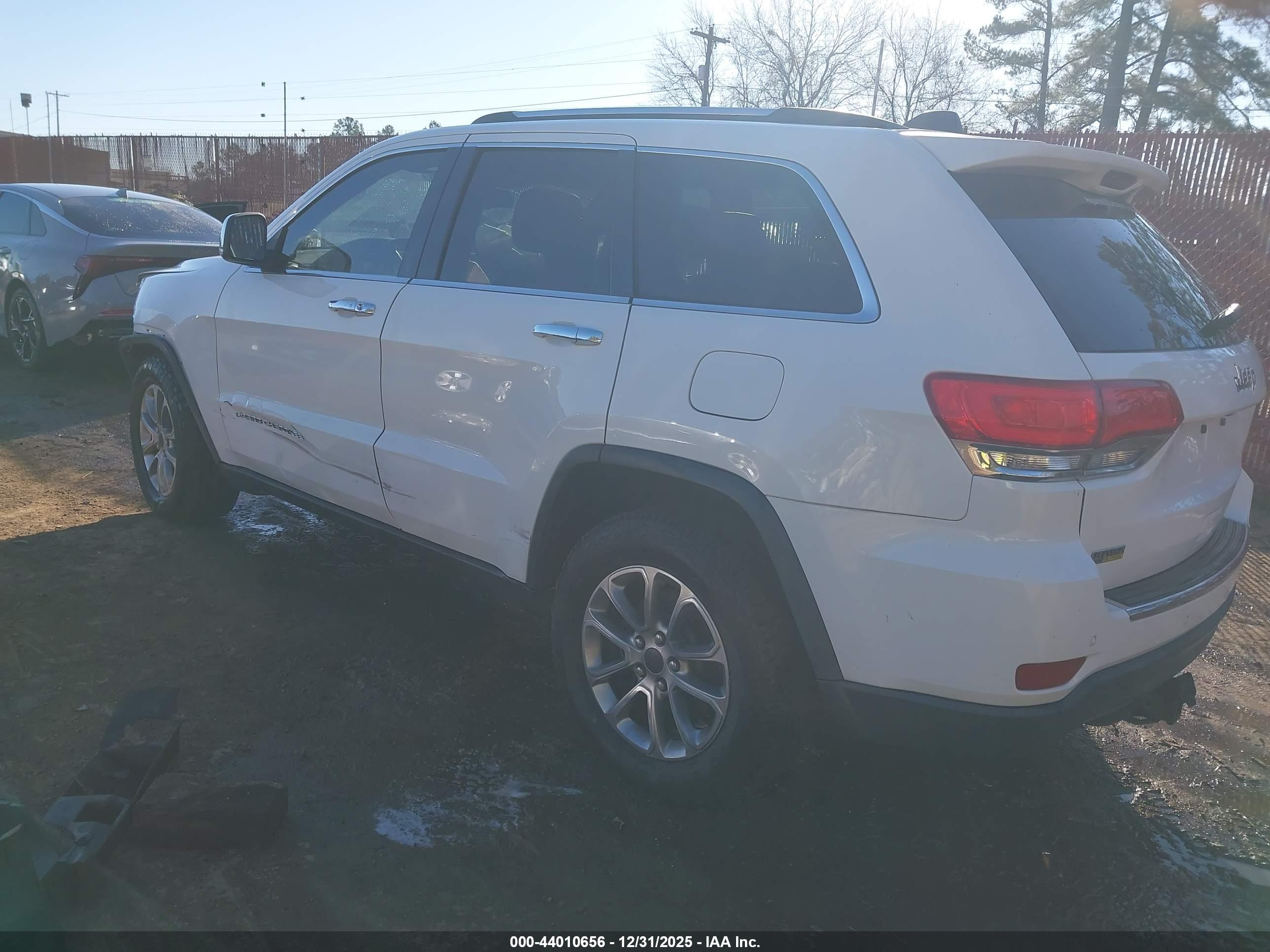 JEEP GRAND image 3