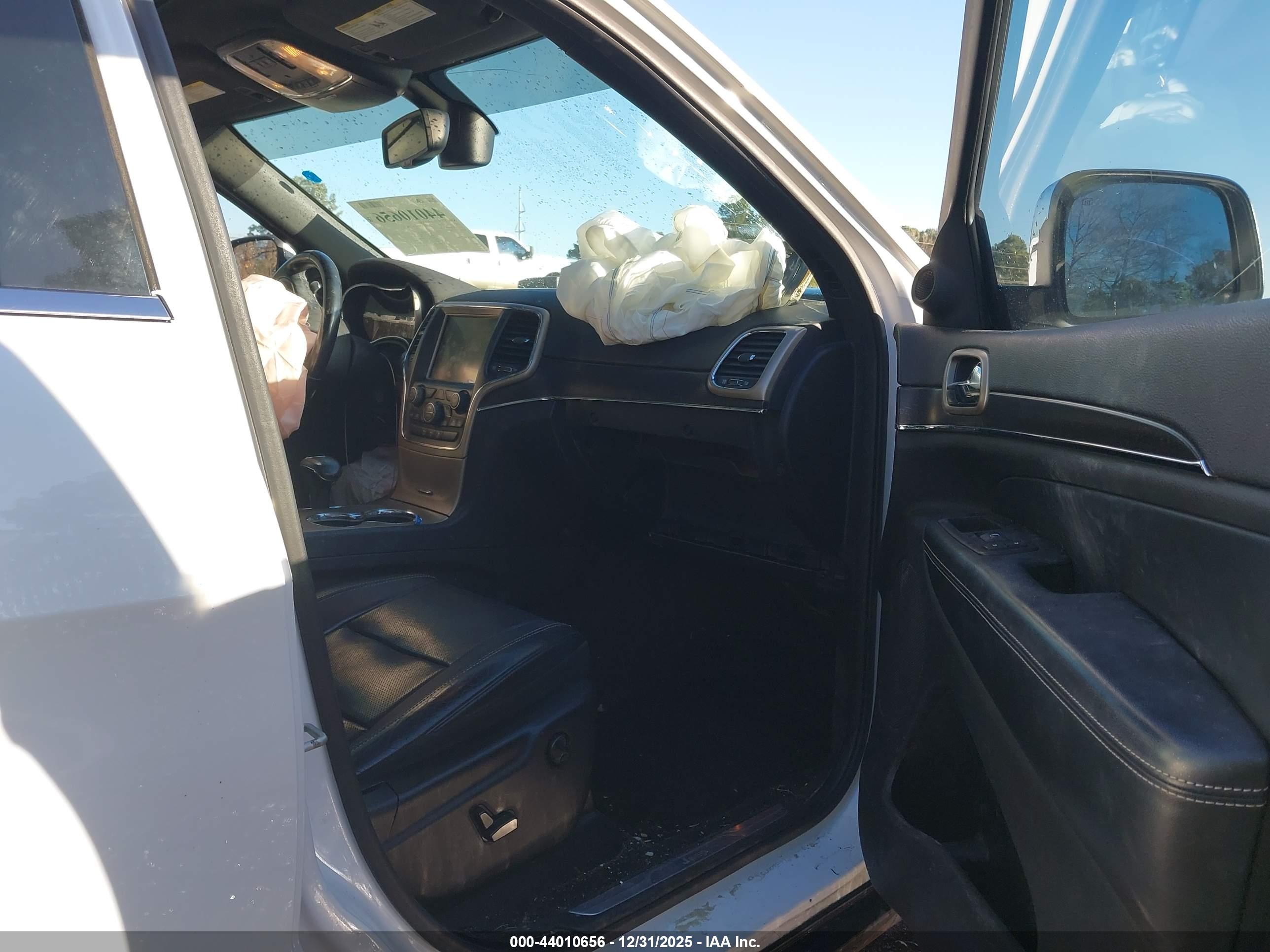 JEEP GRAND image 5