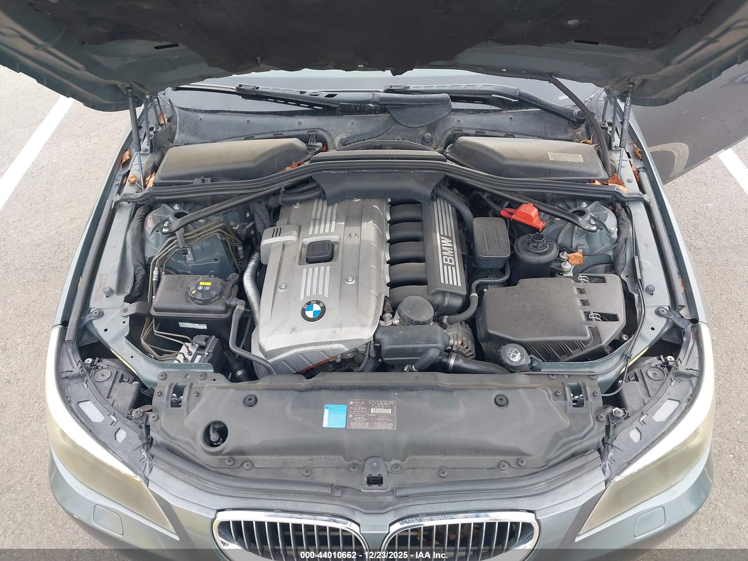 BMW 530I image 10